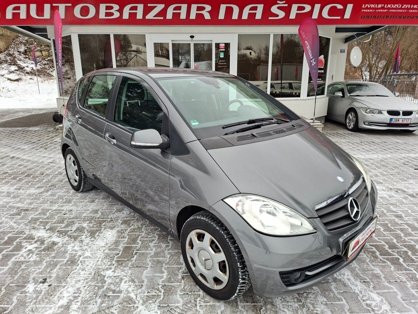 Mercedes-Benz Třídy A, A150 70kW -SERVISOVÁNO-NEHAV.! - fotka 2