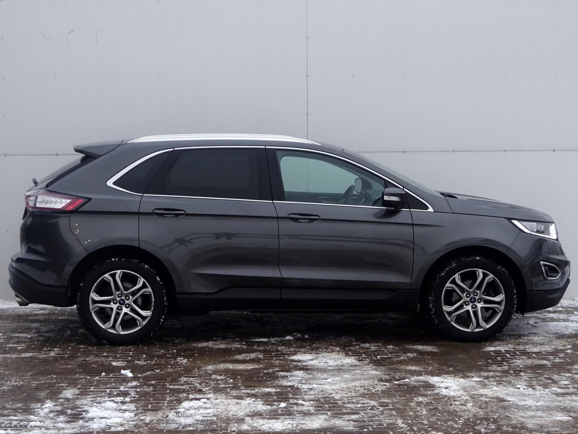 Ford Edge, 2.0 TDCi 154kW AT AWD Titanium - fotka 3