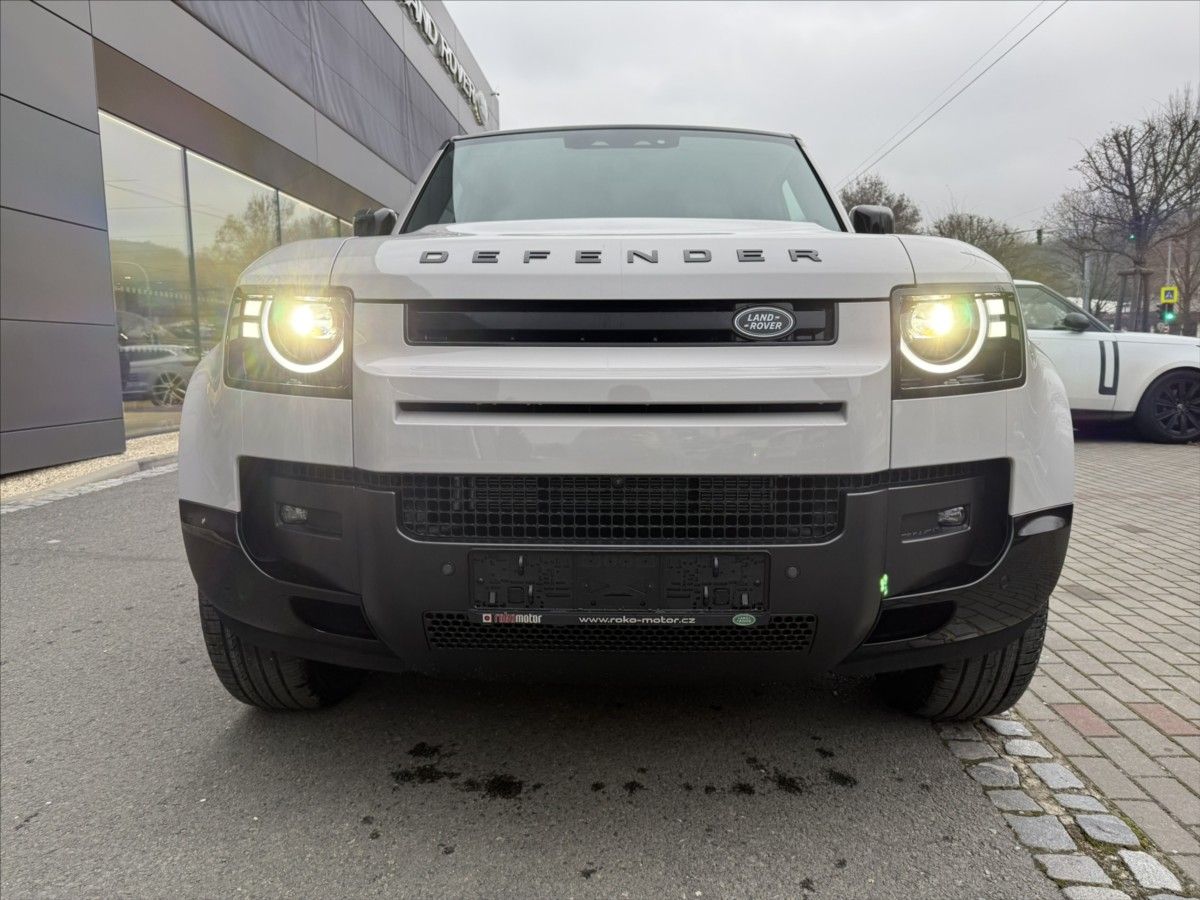 Land Rover Defender, 3,0 X-DYNAMIC SE D250 - fotka 4