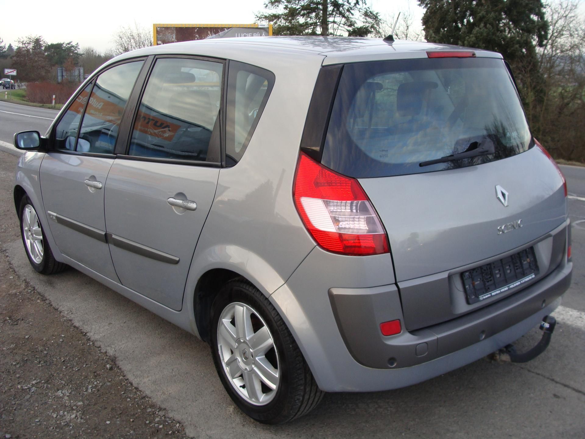 Renault Scénic, 1.6i 16V, velmi zachovalý - fotka 4
