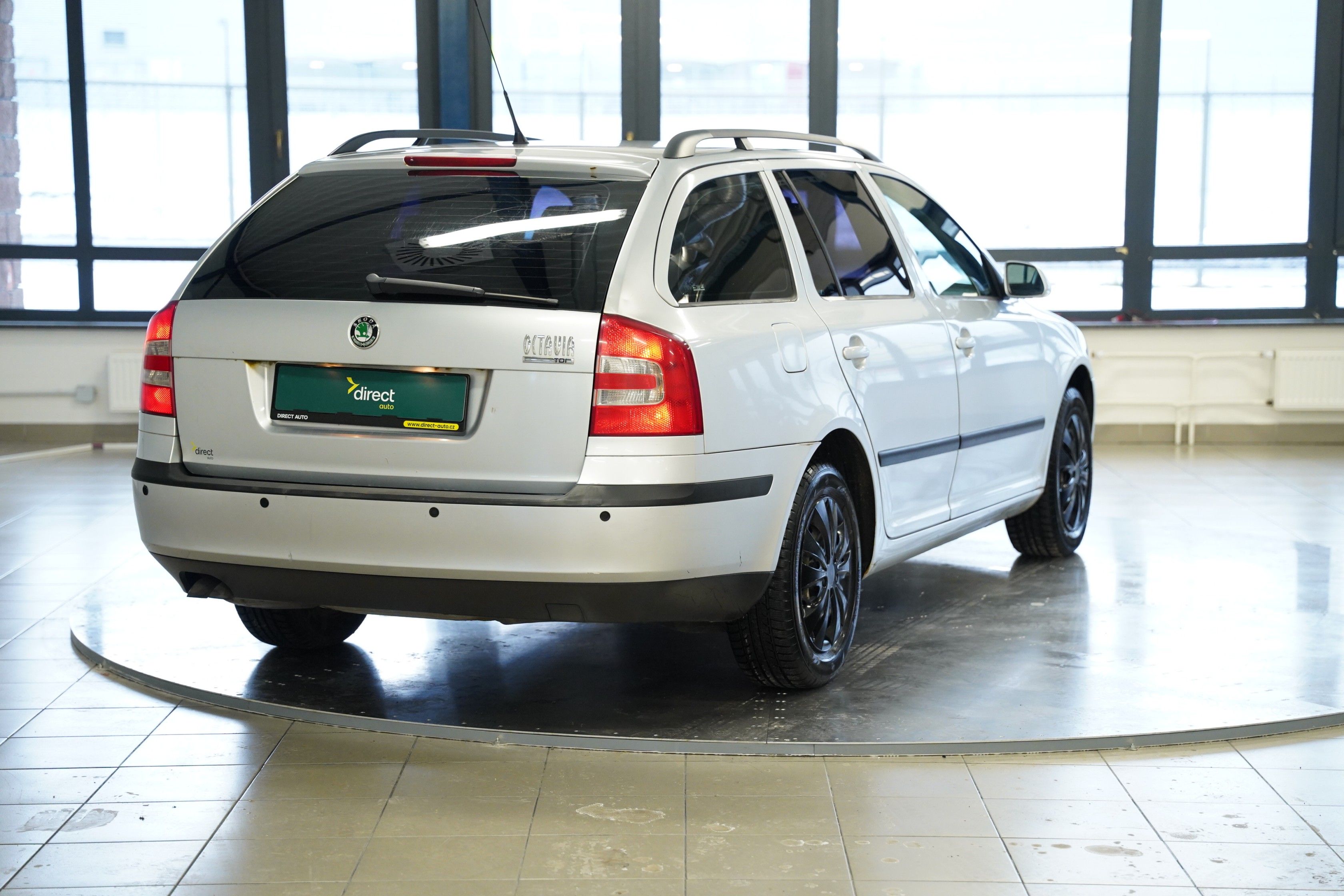 Škoda Octavia, 1.9 TDI 77kW Elegance - fotka 2