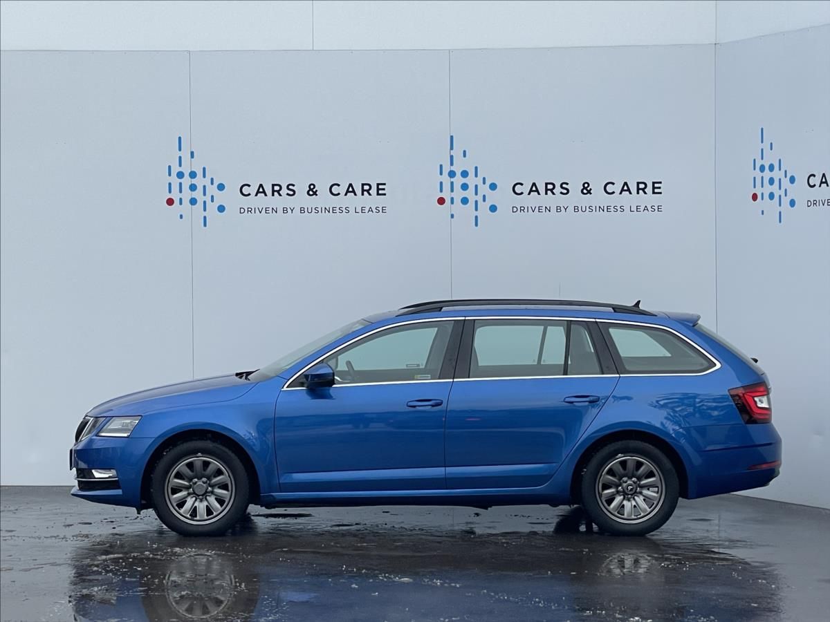 Škoda Octavia, 1,6 TDI Combi Style LED+KESSY - fotka 2