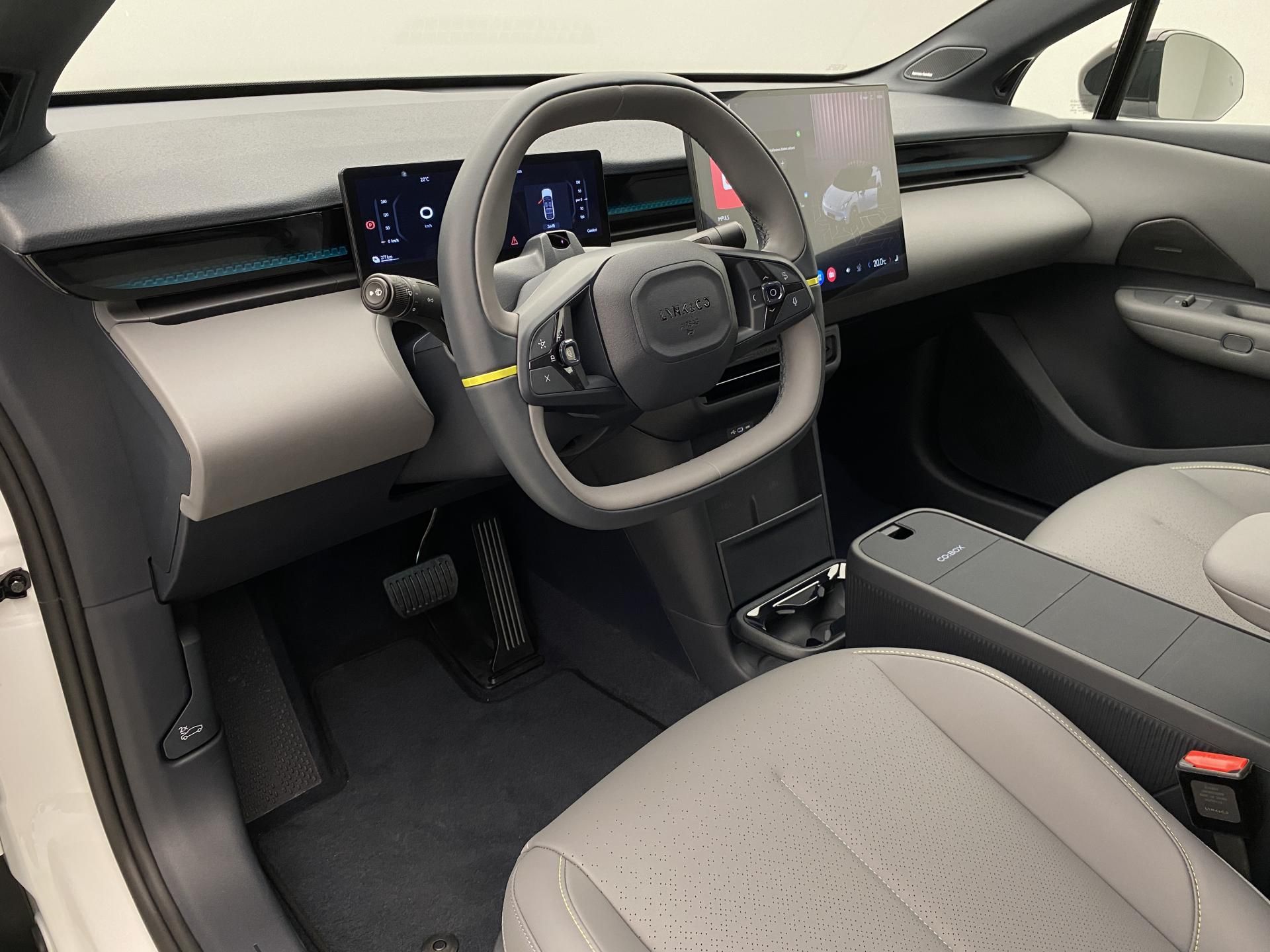 Lynk & Co 02, MORE EV - fotka 4