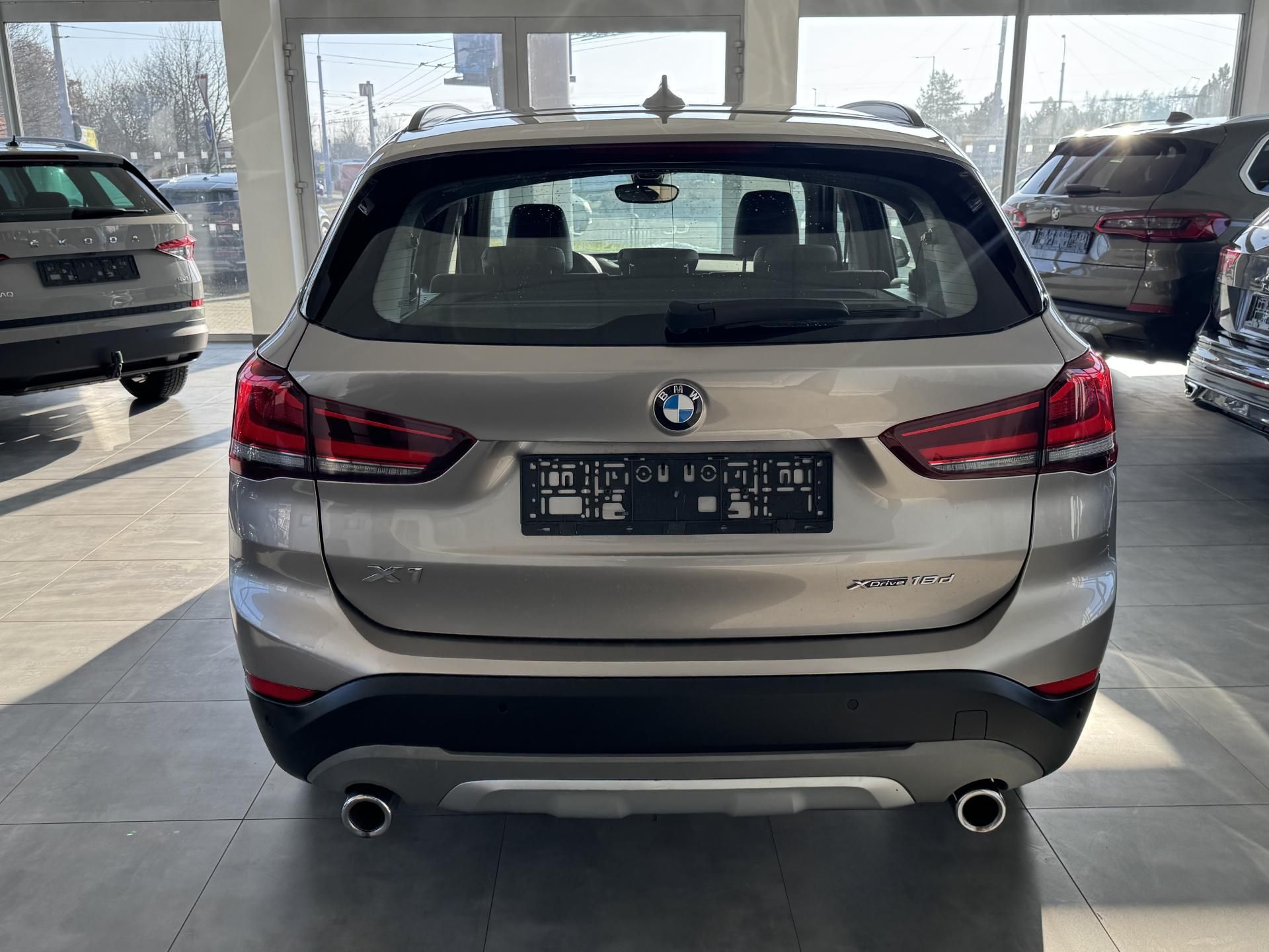 BMW X1, xDrive 18d X-LINE LED NAVI - fotka 6