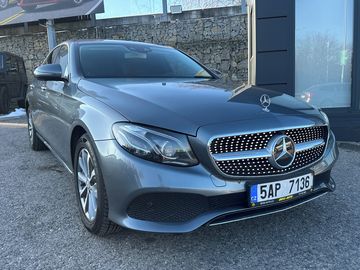 Mercedes-Benz E 220  2016