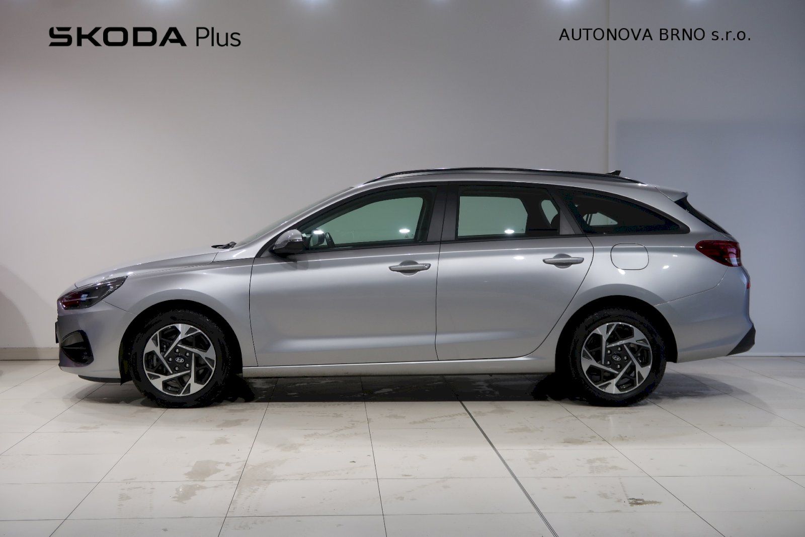 Hyundai i30, Combi 1.0 T-GDi 73kW - fotka 3
