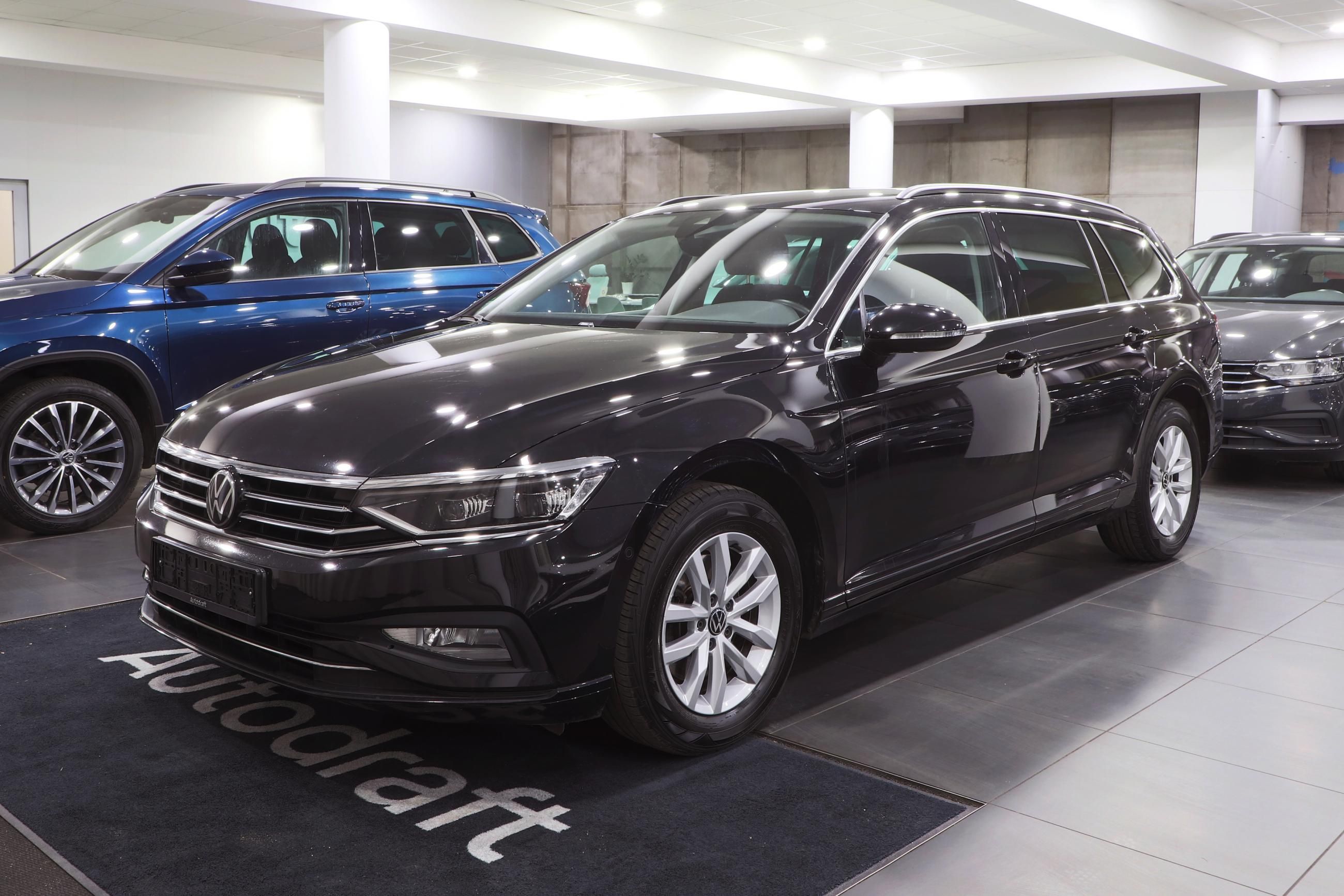 Volkswagen Passat, 110kW DSG - záruka Autodraft - fotka 2