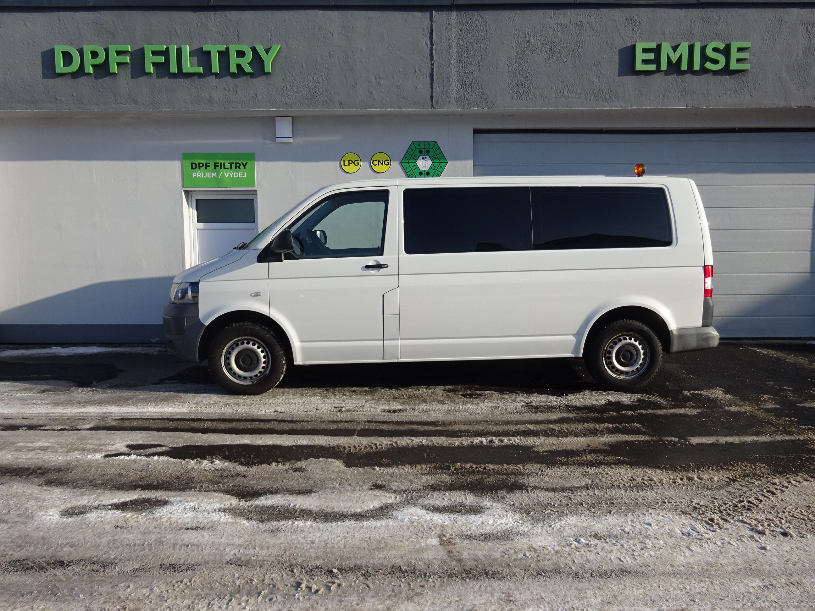 Volkswagen Transporter, T5 2.0 TDi 75 kW