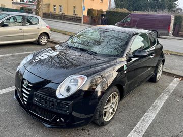 1.4i 70kW Klima.