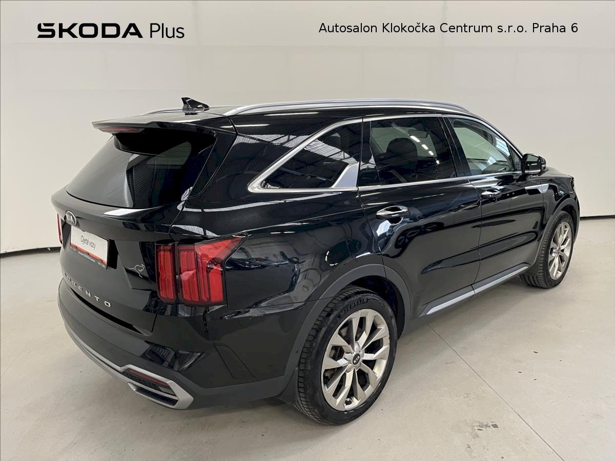 Kia Sorento, CRDi148 kW TOP 4x4 8DCT - fotka 2