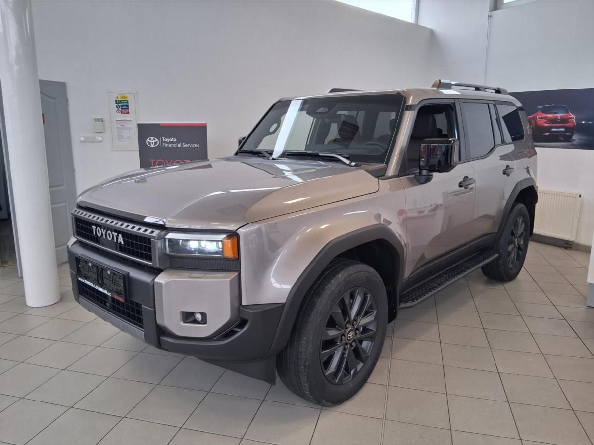 Toyota Land Cruiser, 2,8 48V MHEV 8 st. automat 4x4