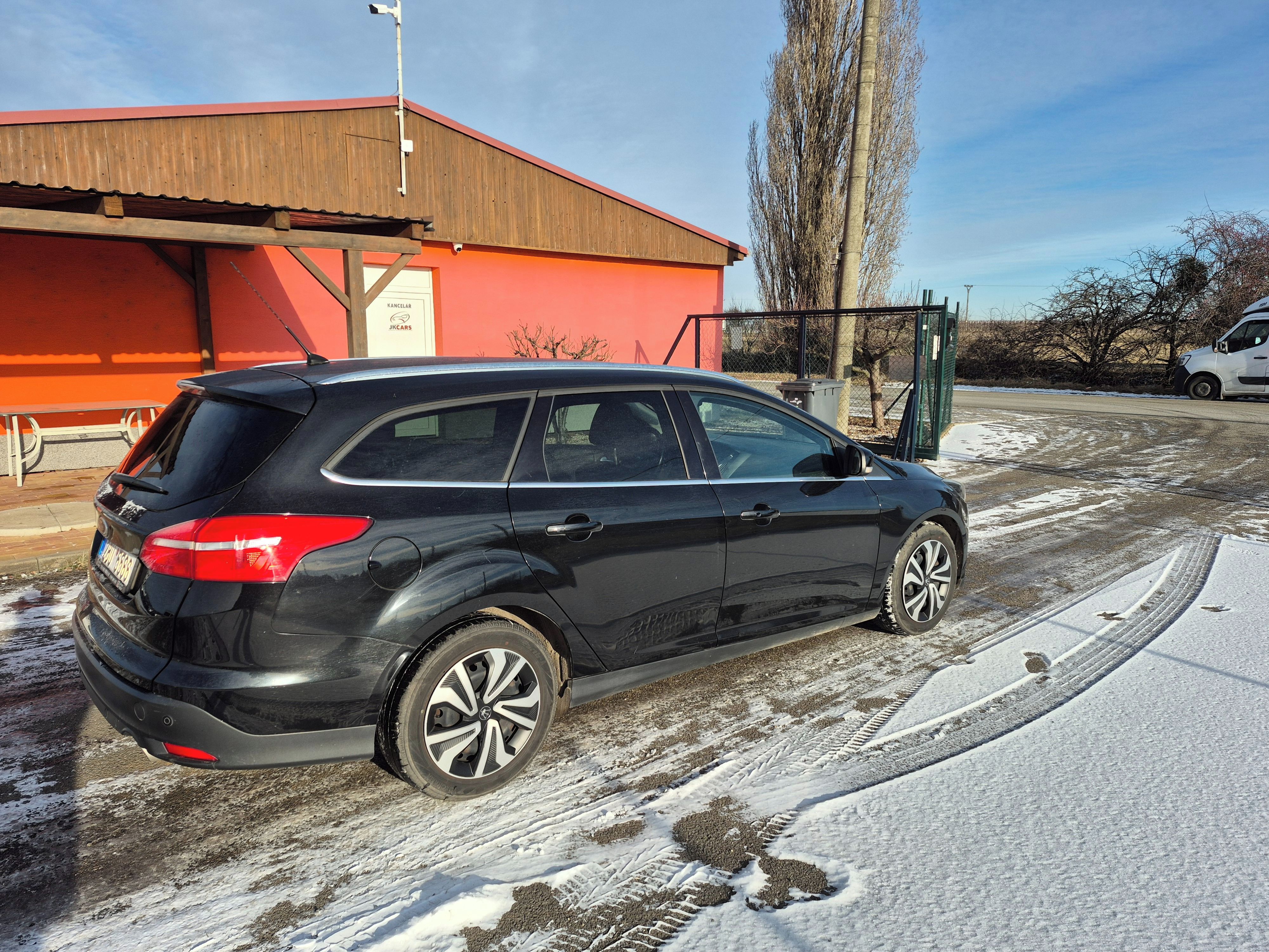 Ford Focus, 2,0TDCI, 110kW, navigace - fotka 4