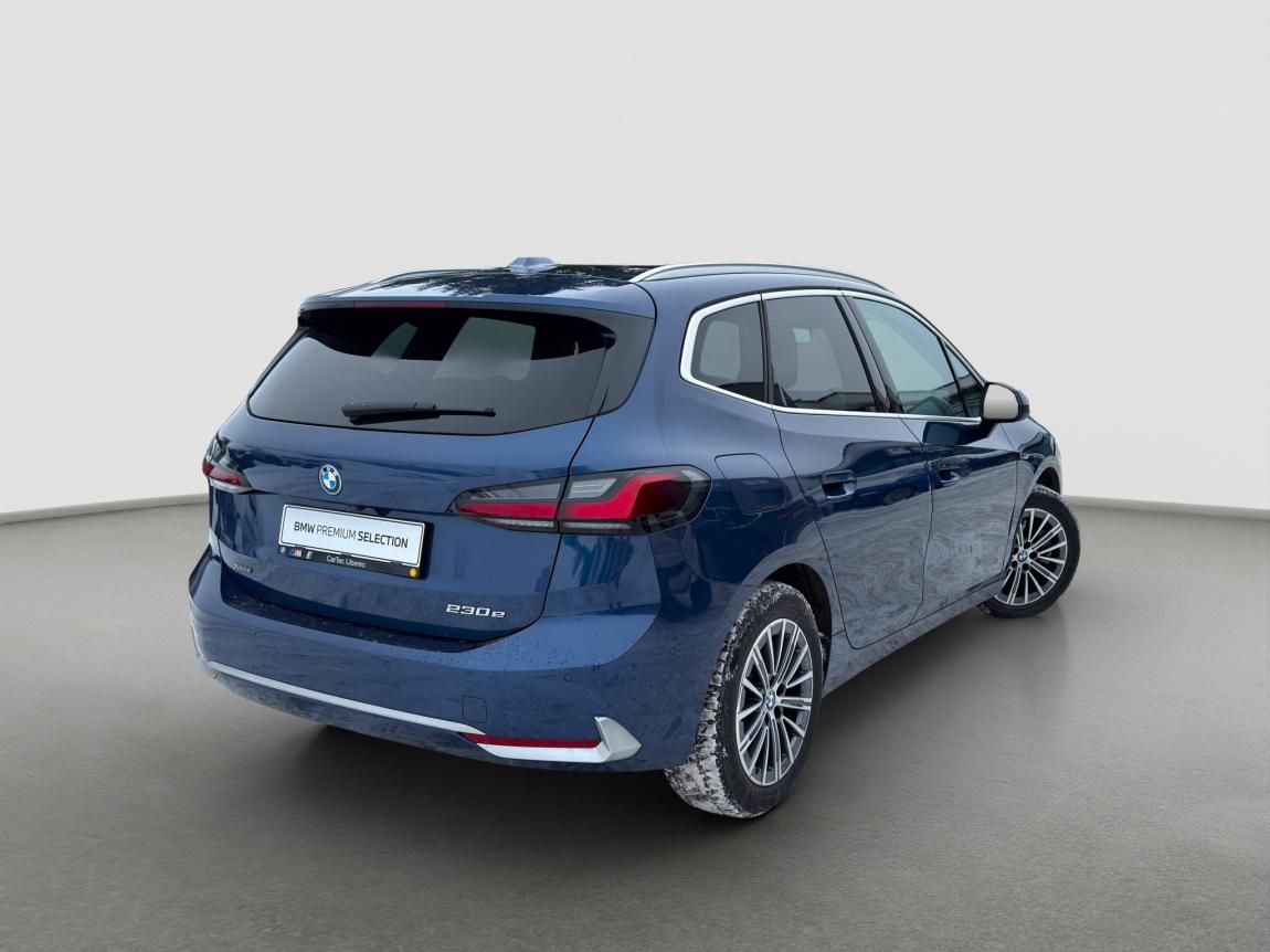 BMW Řada 2, 230e xDrive Active Tourer - fotka 3
