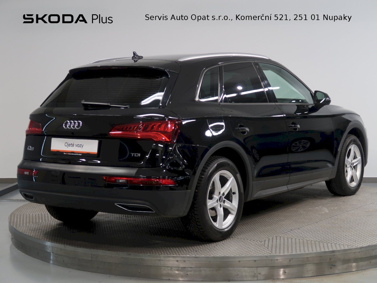 Audi Q5, 2.0TDI 100KW - fotka 2
