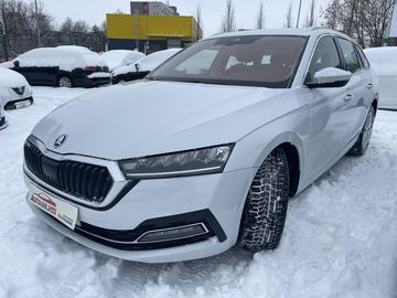 2.0TDi 110kW DSG STYLE-DPH-ČR!