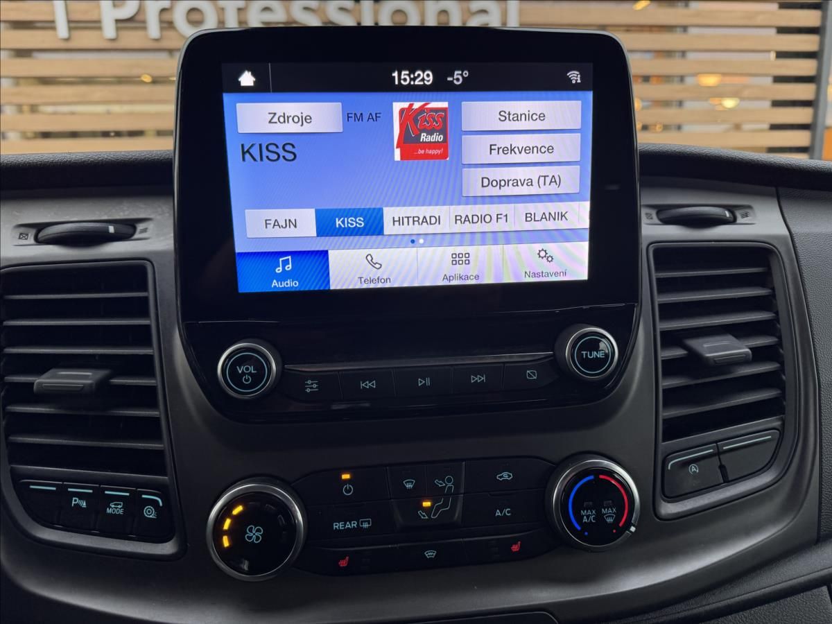 Ford Transit Custom, 2,0 TITANIUM L1 - fotka 6