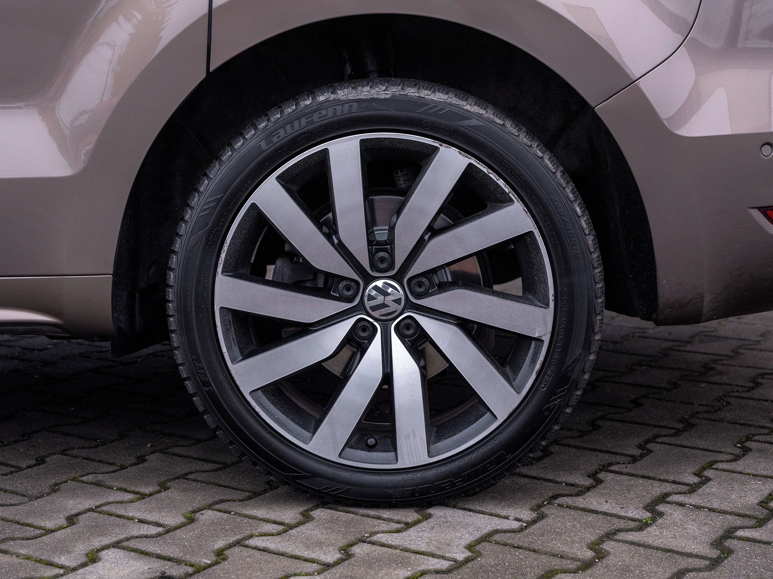 Volkswagen Sharan, 2.0TSI 162kW,7míst,tažné,kam. - fotka 6