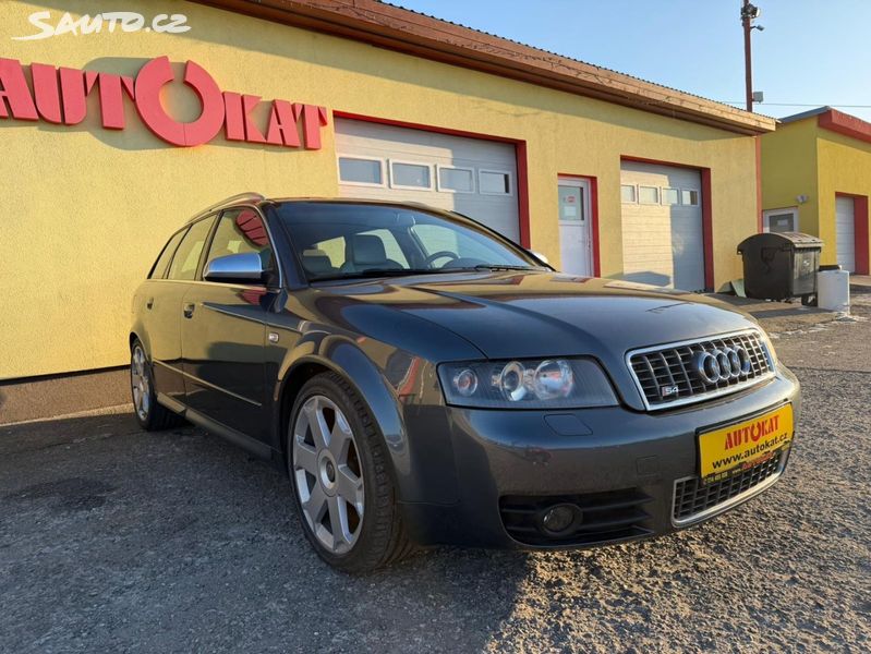 Audi S4, 4.2 V8 344PS/Quattro/Manuál