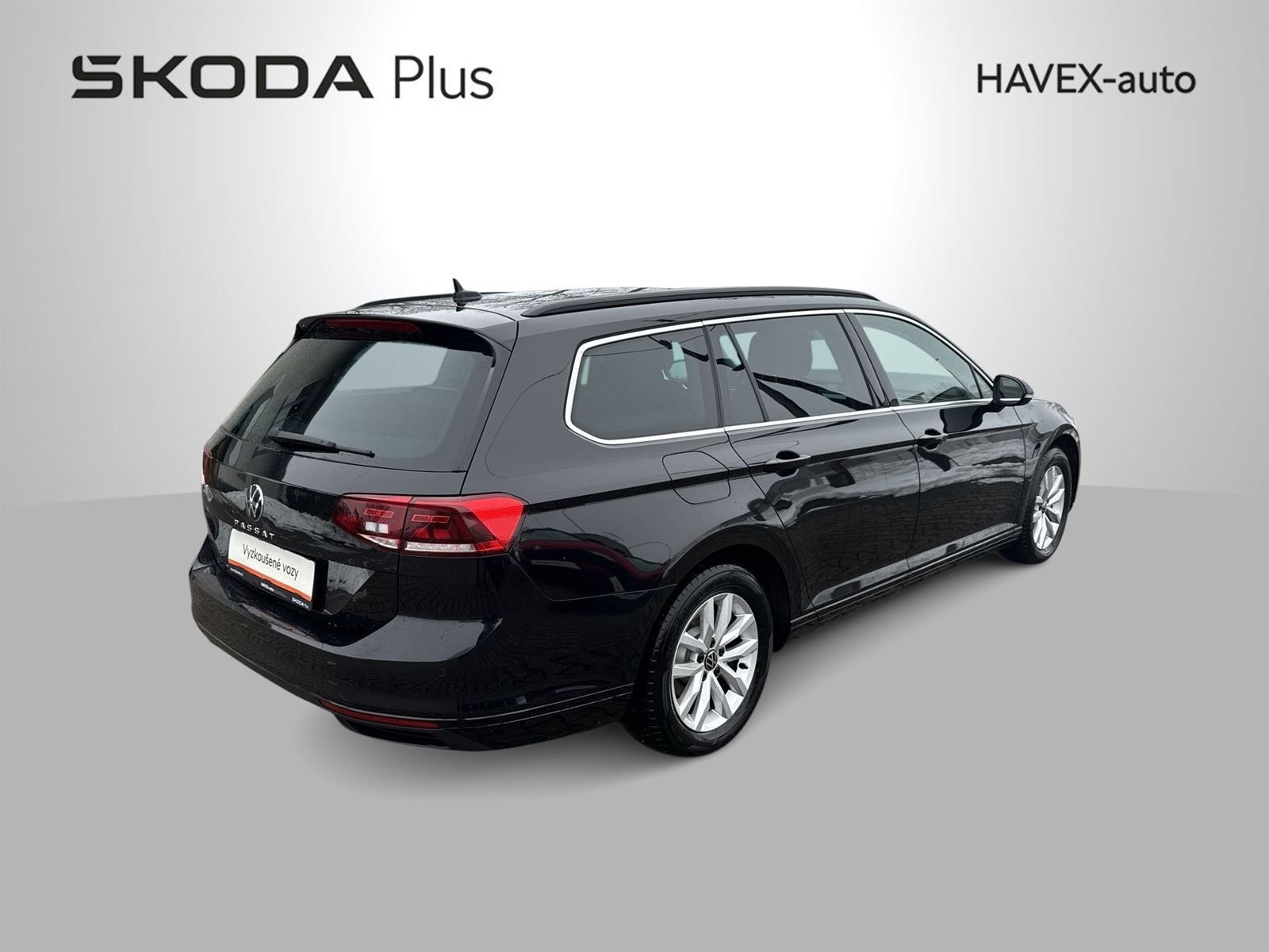 Volkswagen Passat, Variant 2.0 TDI DSG Business - fotka 2