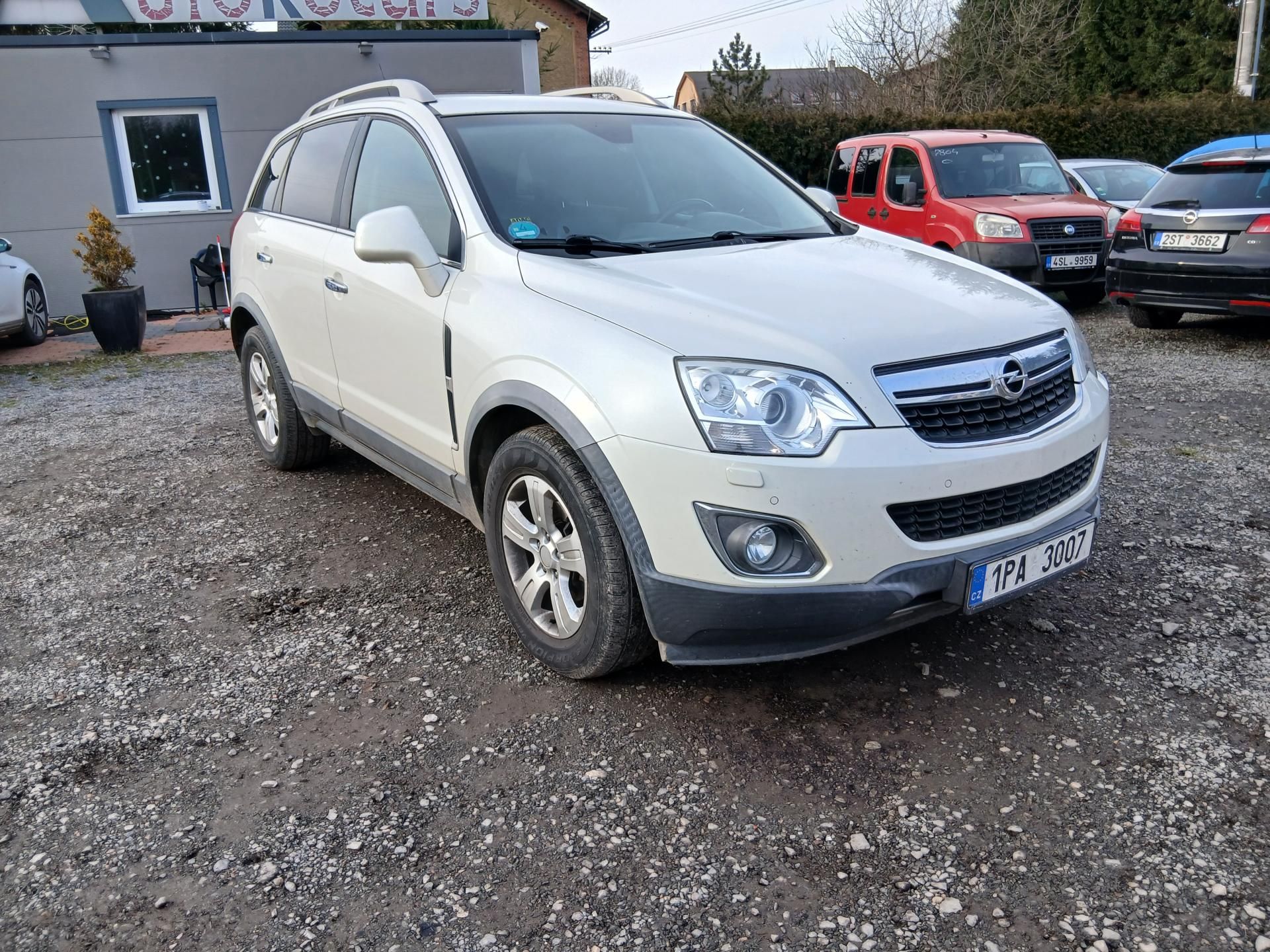 Opel Antara, 2.2 CDTI, 4x4, tažné, Cosmo - fotka 4