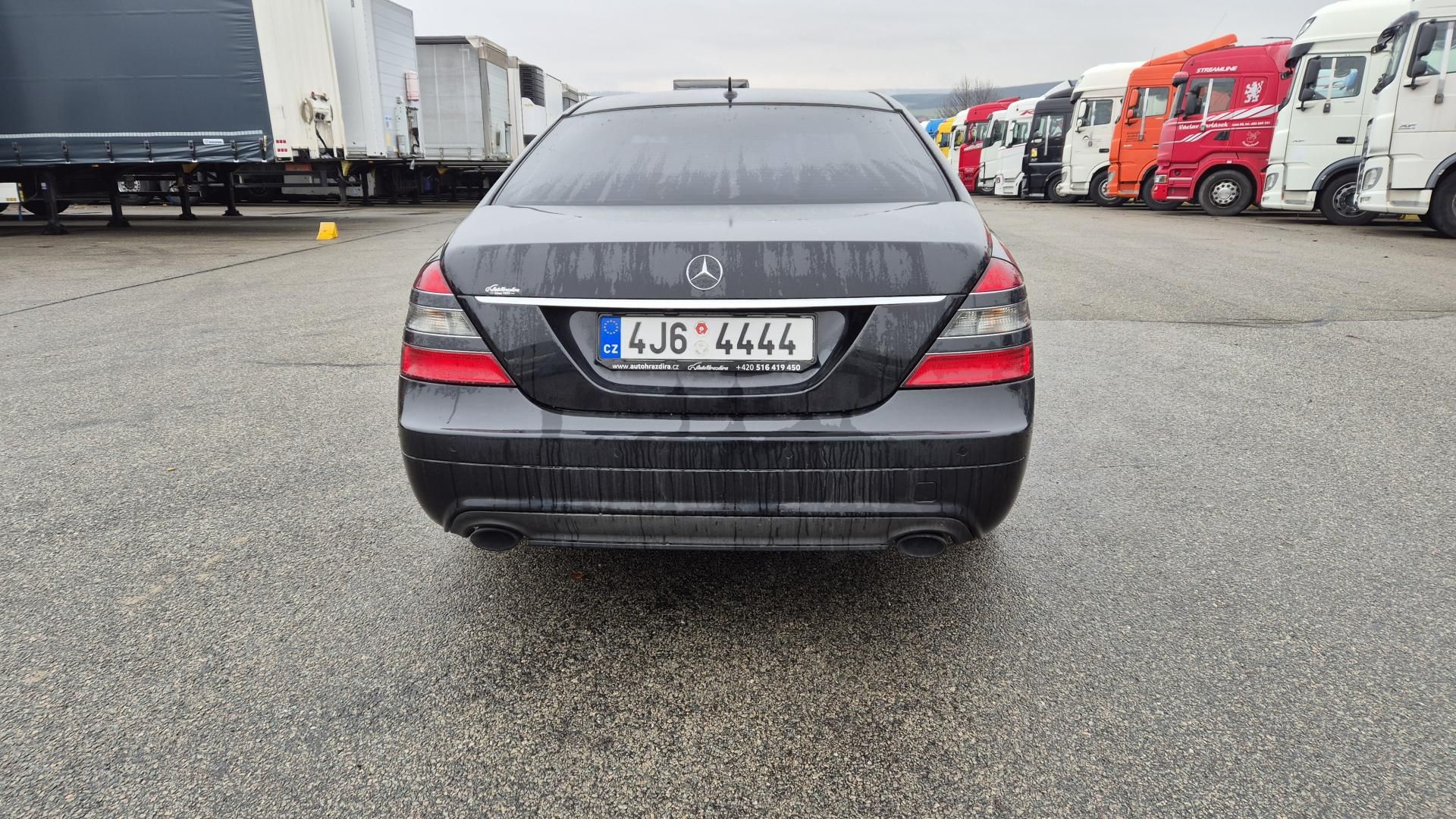 Mercedes-Benz Třídy S, S 320 CDI 4-MATIC 2987 cm3 173 - fotka 6