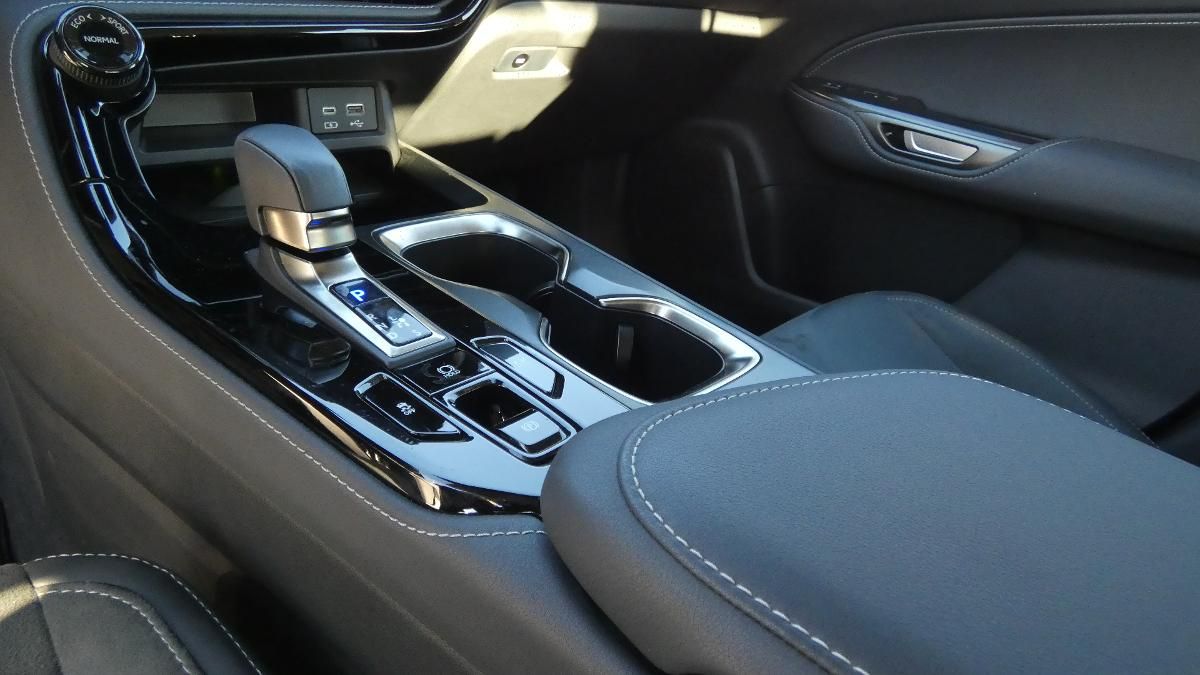 Lexus NX 350h, 2.5 E-CVT Comfort Top - fotka 6