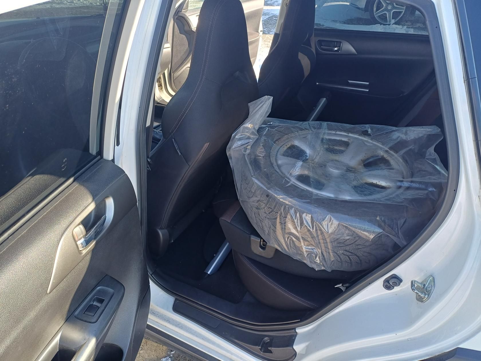 Subaru Impreza, XV 2.0D 110kW Klima - fotka 6
