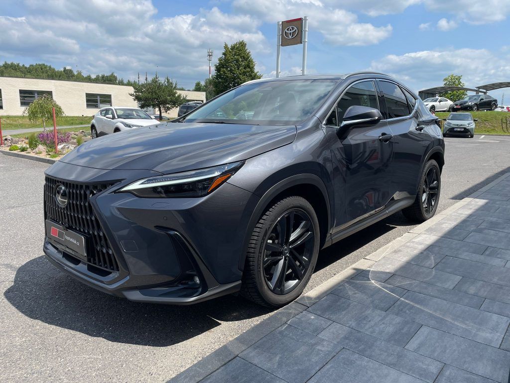 Lexus NX 350h - fotka 3