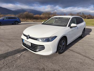 Variant Elegance eHybrid 2025