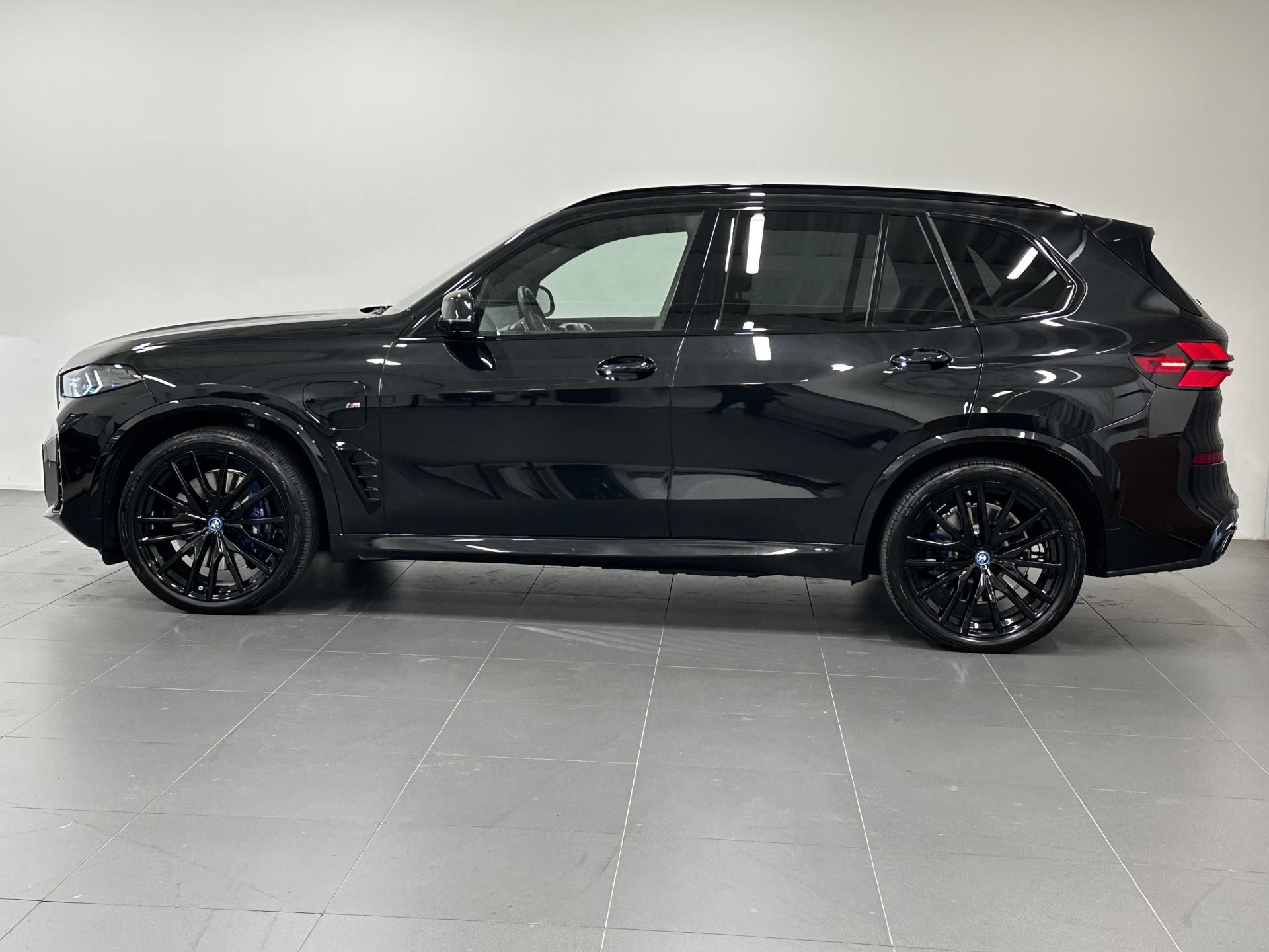BMW X5, BMW X5 xDrive50e - fotka 2