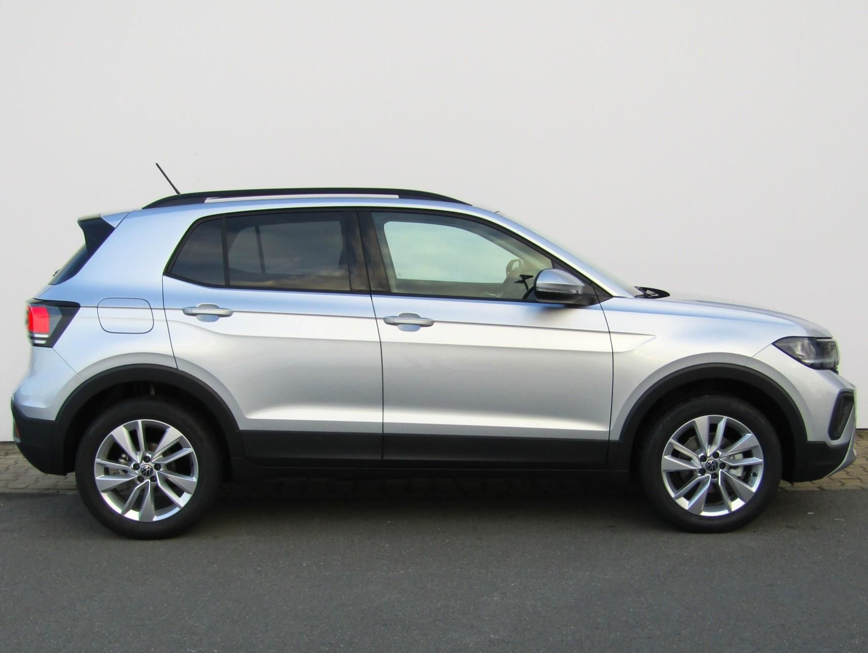 Volkswagen T-Cross, People 1.0 TSI 85 kW 7DSG - fotka 3