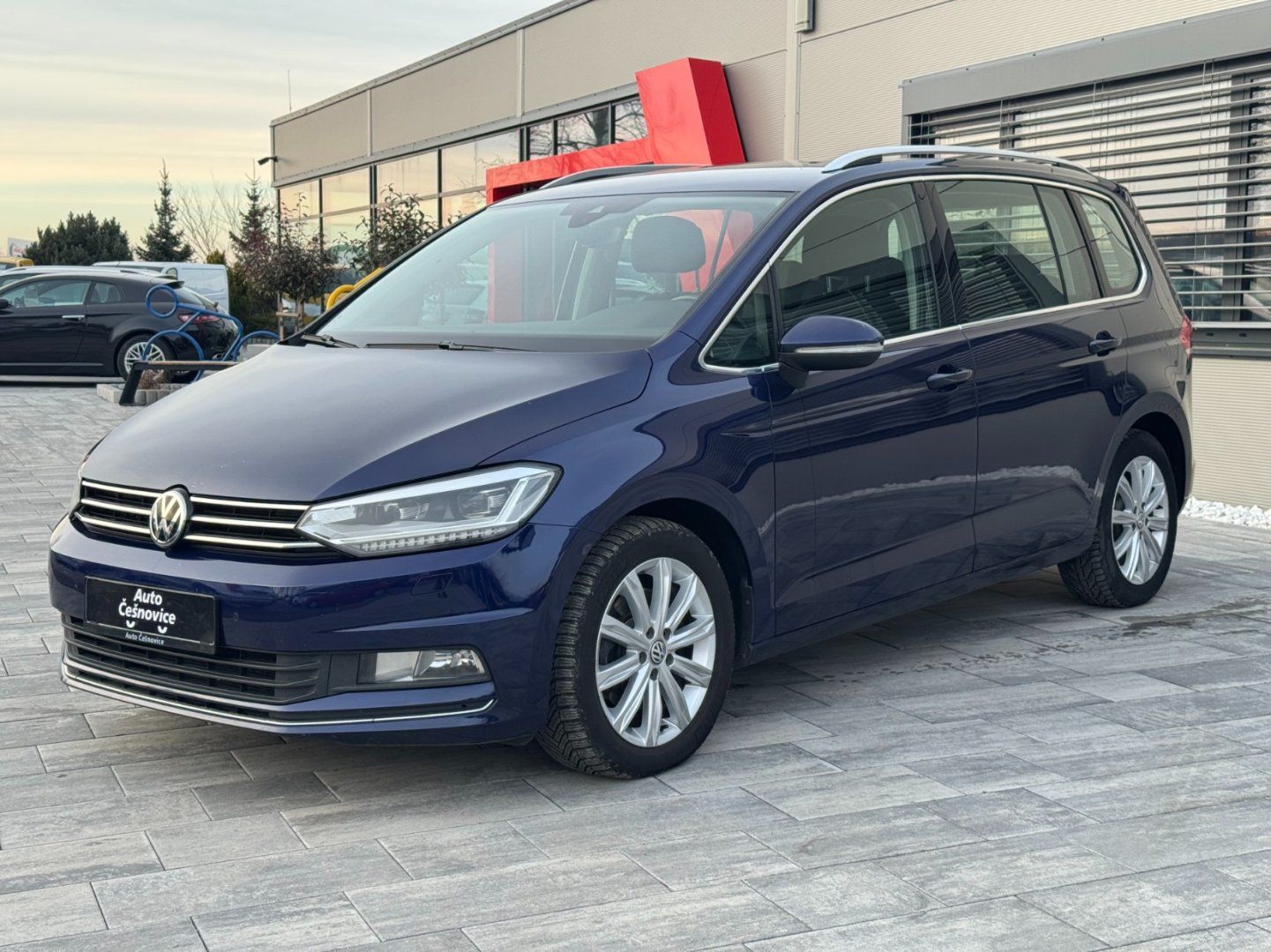 Volkswagen Touran, HIGHLINE 2.0 TDI DSG