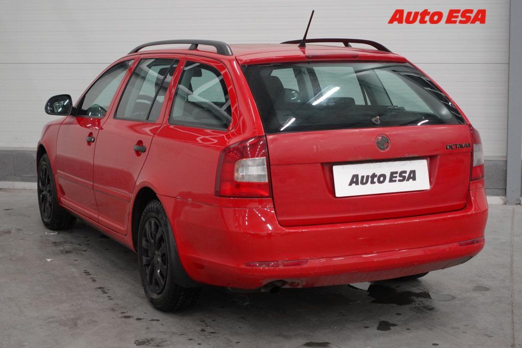 Škoda Octavia, 1.2 TSi,ČR,Klima - fotka 6