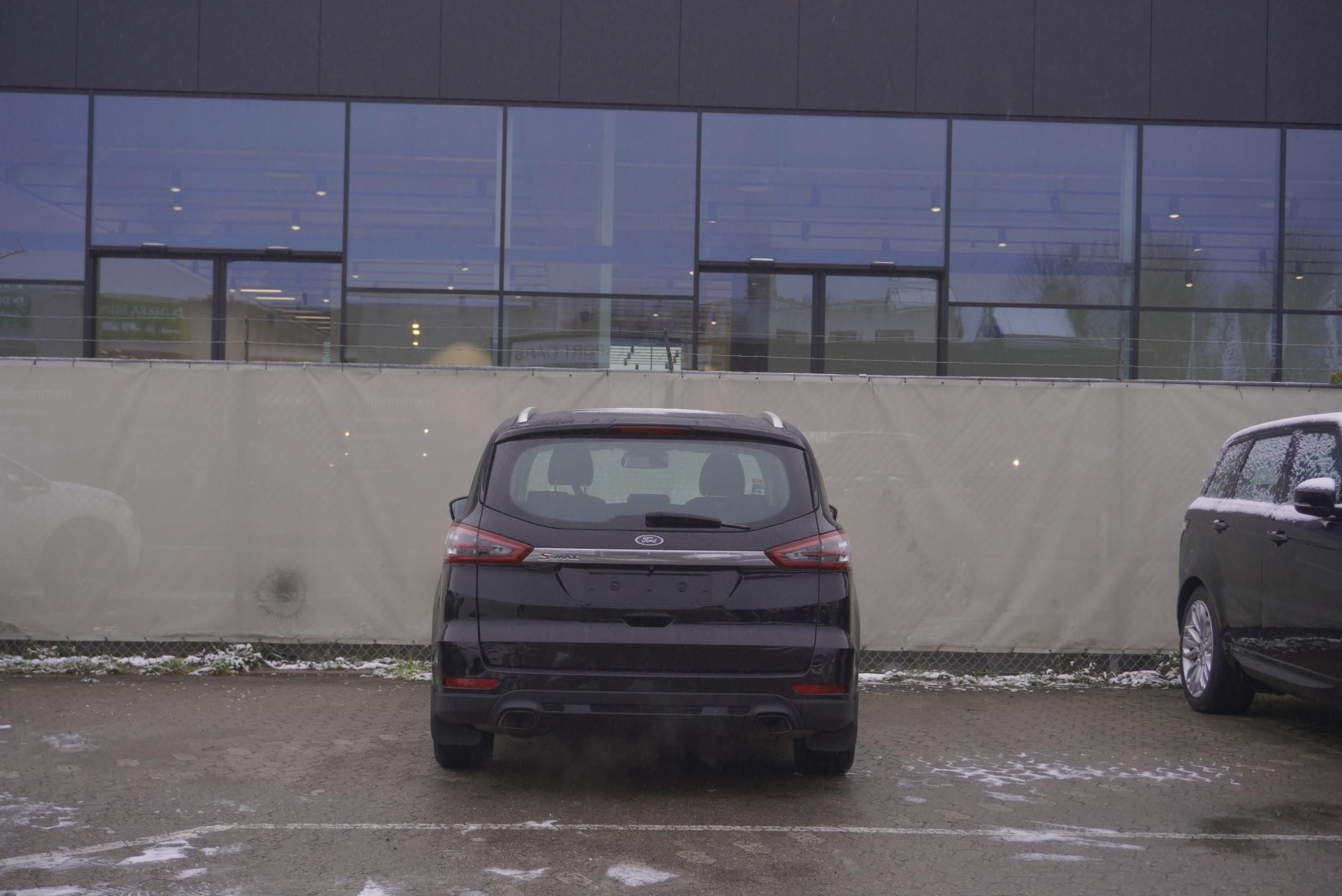 Ford S-MAX, 2.0i ECOBOOST 176kW TITANIUM - fotka 4