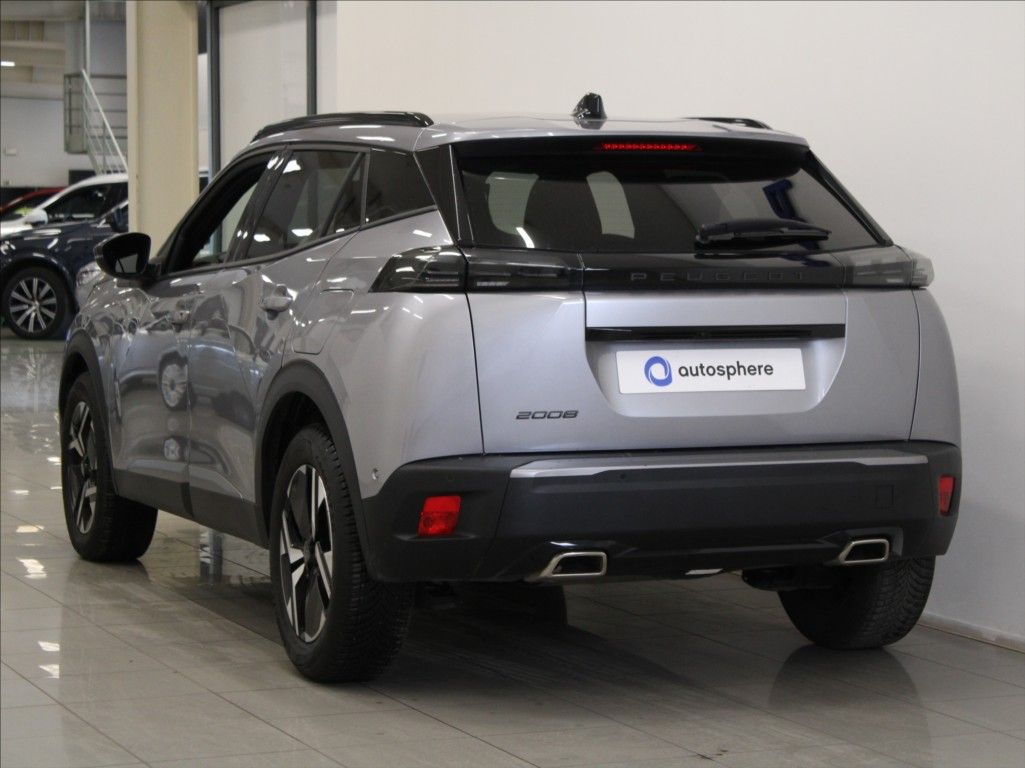 Peugeot 2008, 1,2 PT 96kW AT Allure 32tkm. - fotka 3
