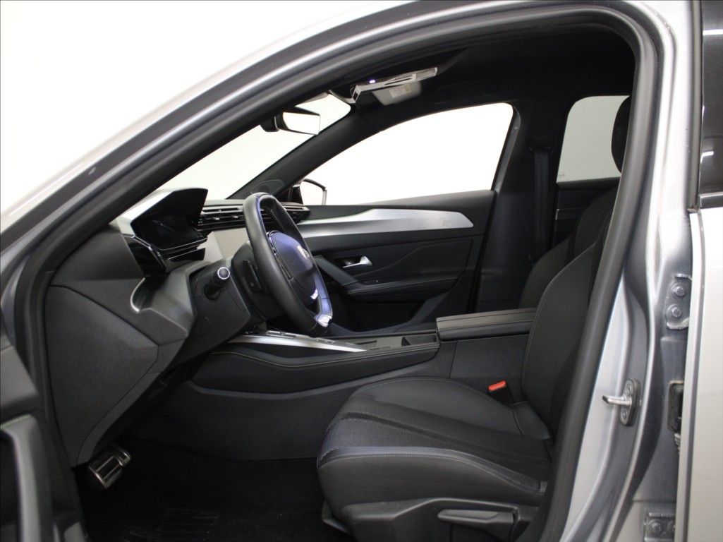 Peugeot 308, 1,2 PT 96kW AT GT-line19tkm - fotka 6
