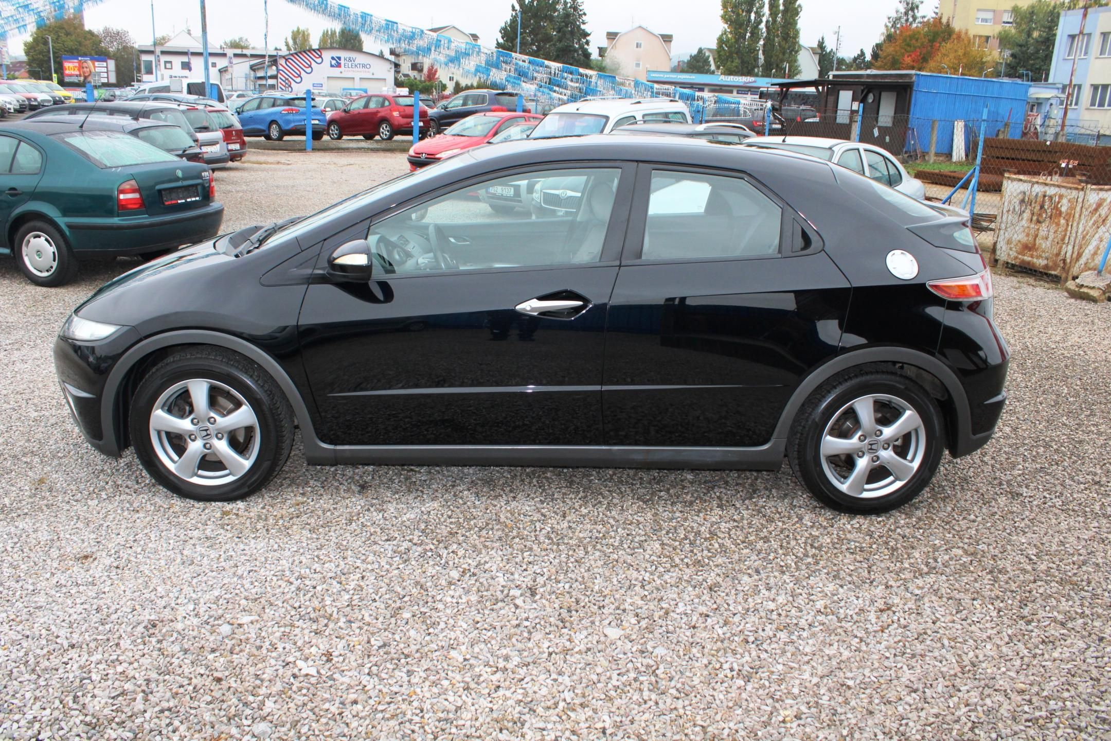 Honda Civic, 1,4i KLIMA EL.OKNA ALUKOLA - fotka 4
