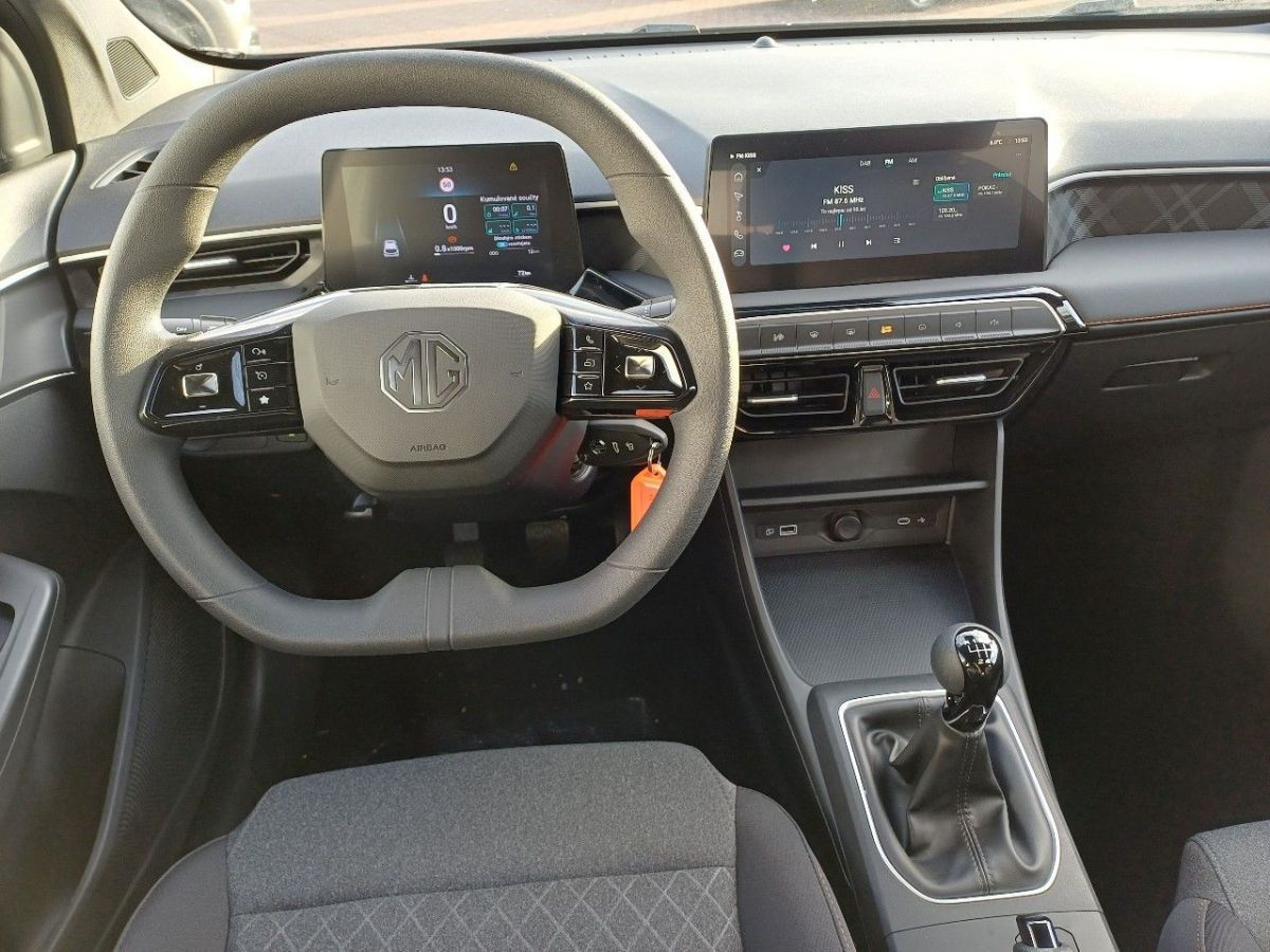 MG MG3, EXCITE 1,5l 85 kW - fotka 4