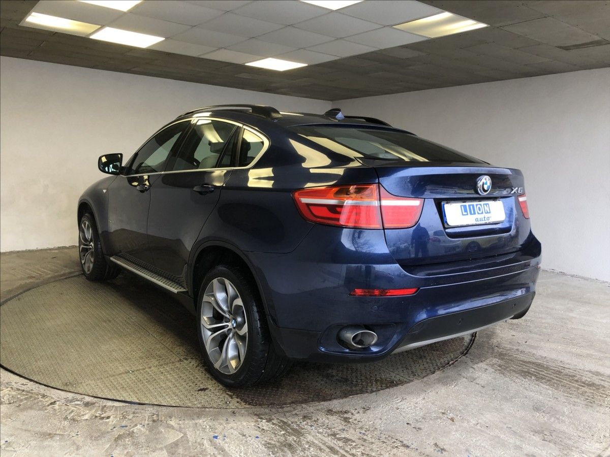 BMW X6, 3,0 40d X-Drive - fotka 5