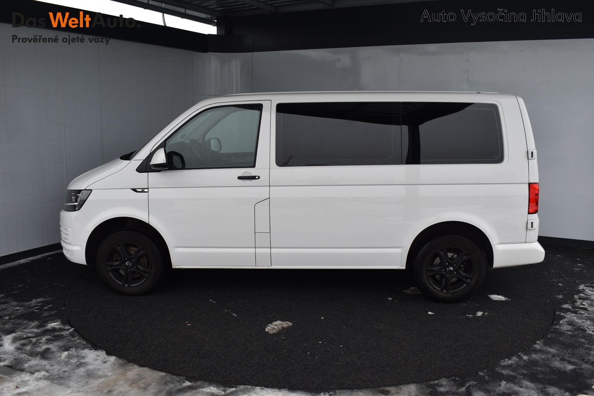 Volkswagen Caravelle, 2.0TDI 84kW - fotka 3