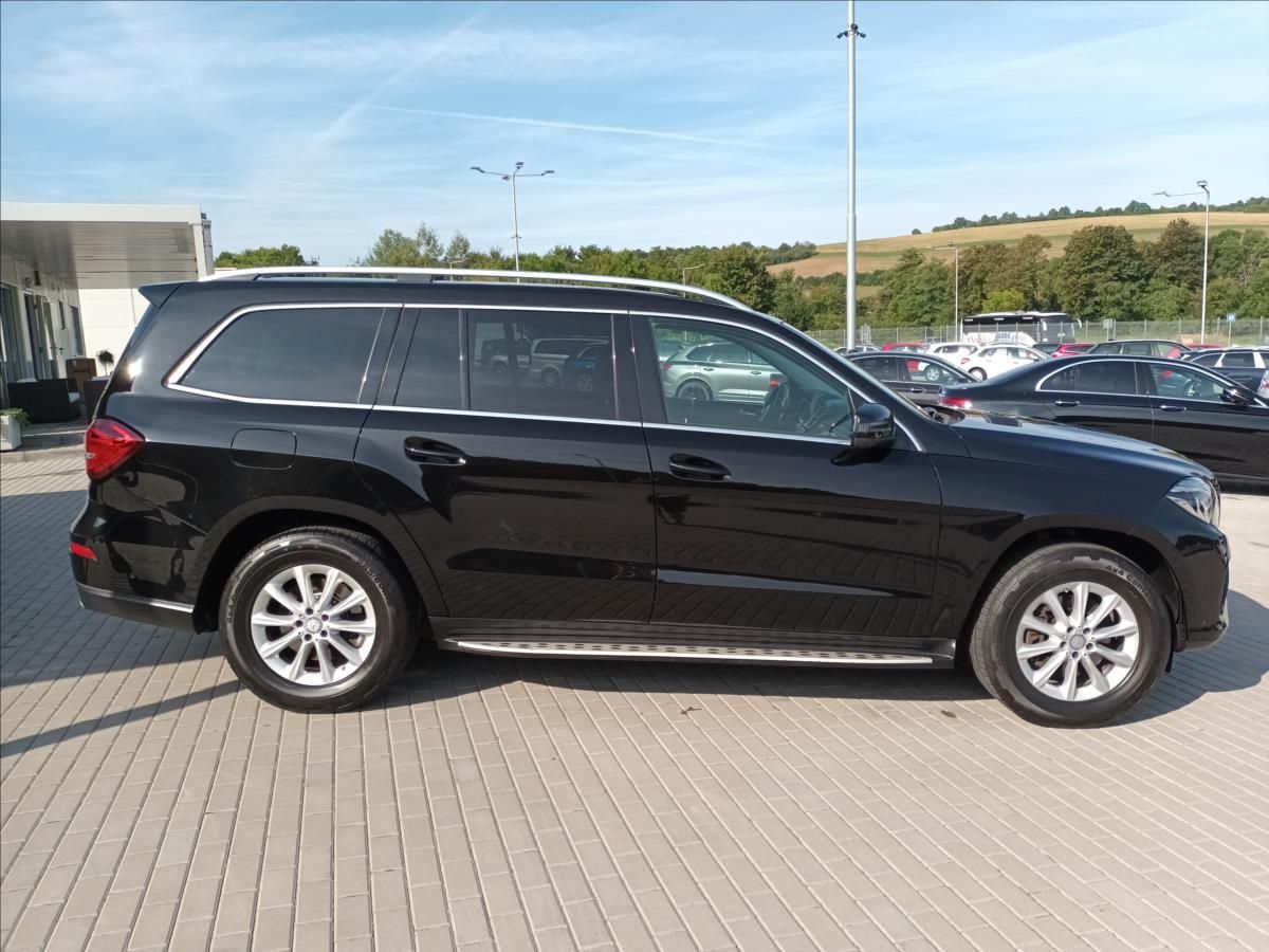 Mercedes-Benz GLS, 3,0 GLS 350 d 4MATIC,DPH,TAŽNÉ - fotka 4