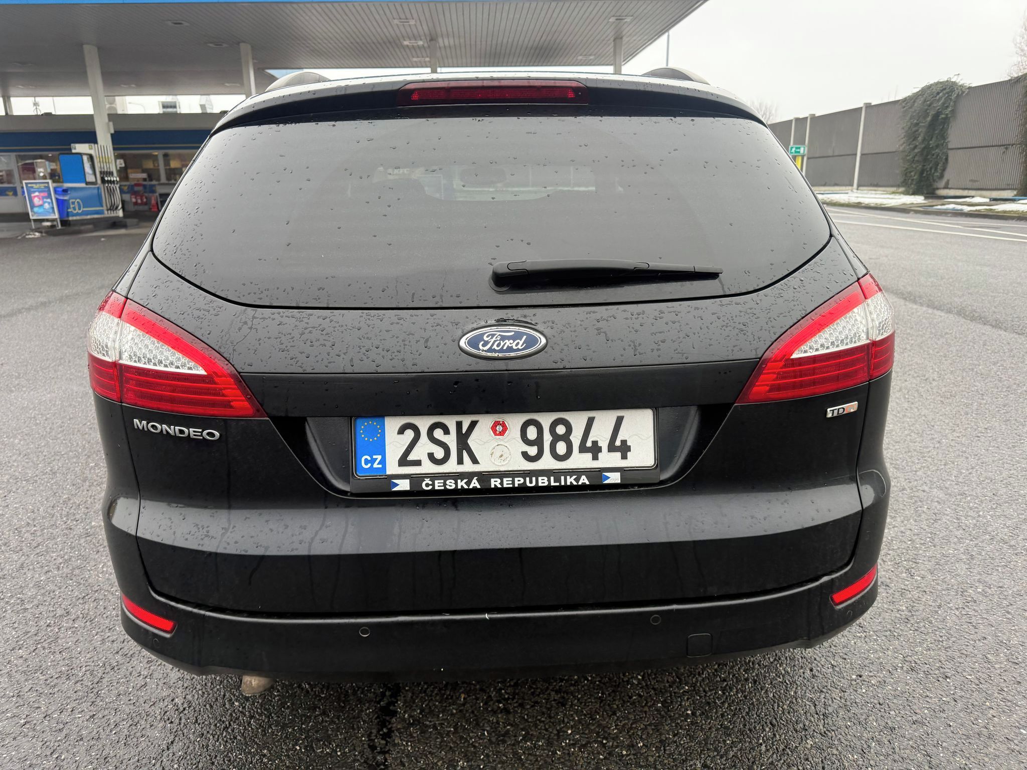 Ford Mondeo, 2,0 TDCI GHIA KOMBI - fotka 4