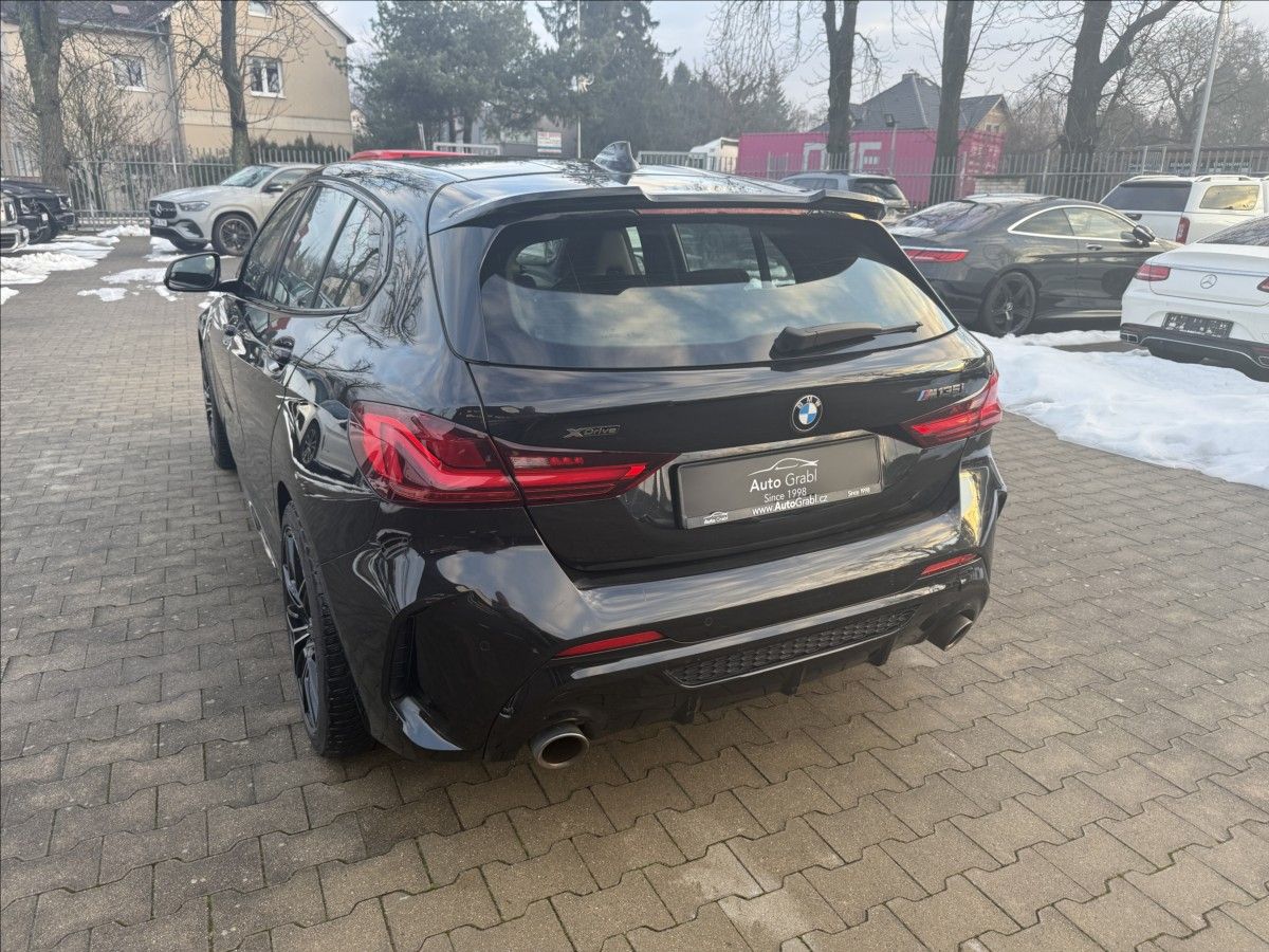 BMW Řada 1, M135i - fotka 6