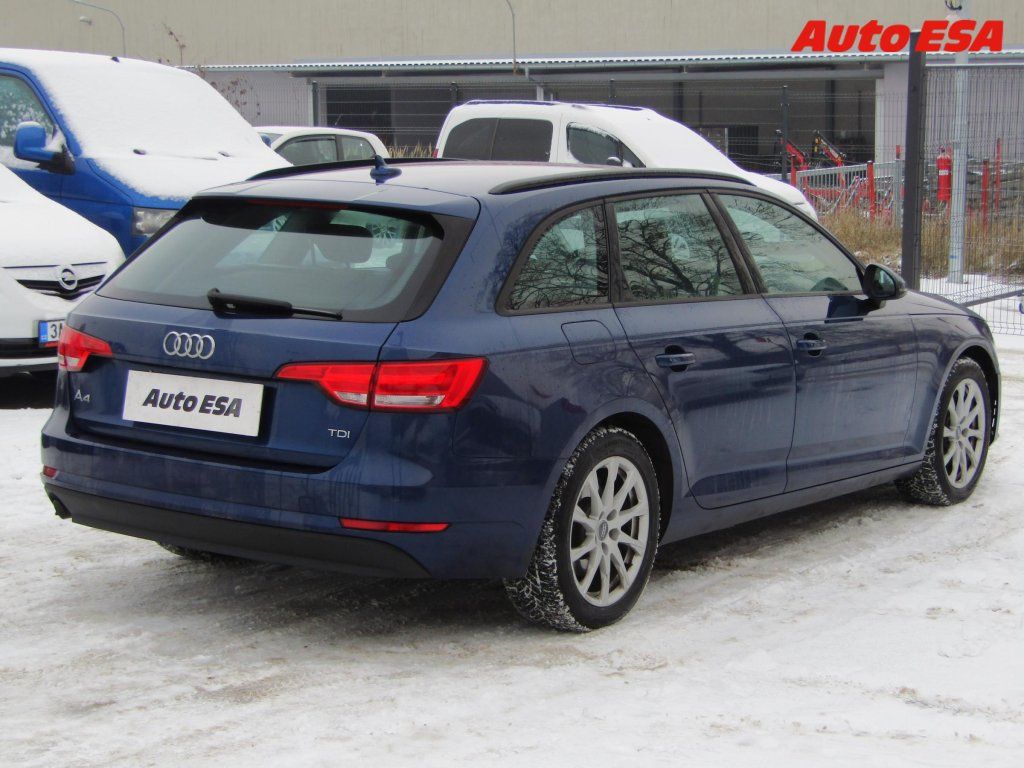 Audi A4, 2.0TDi Avant,AT,navi - fotka 4
