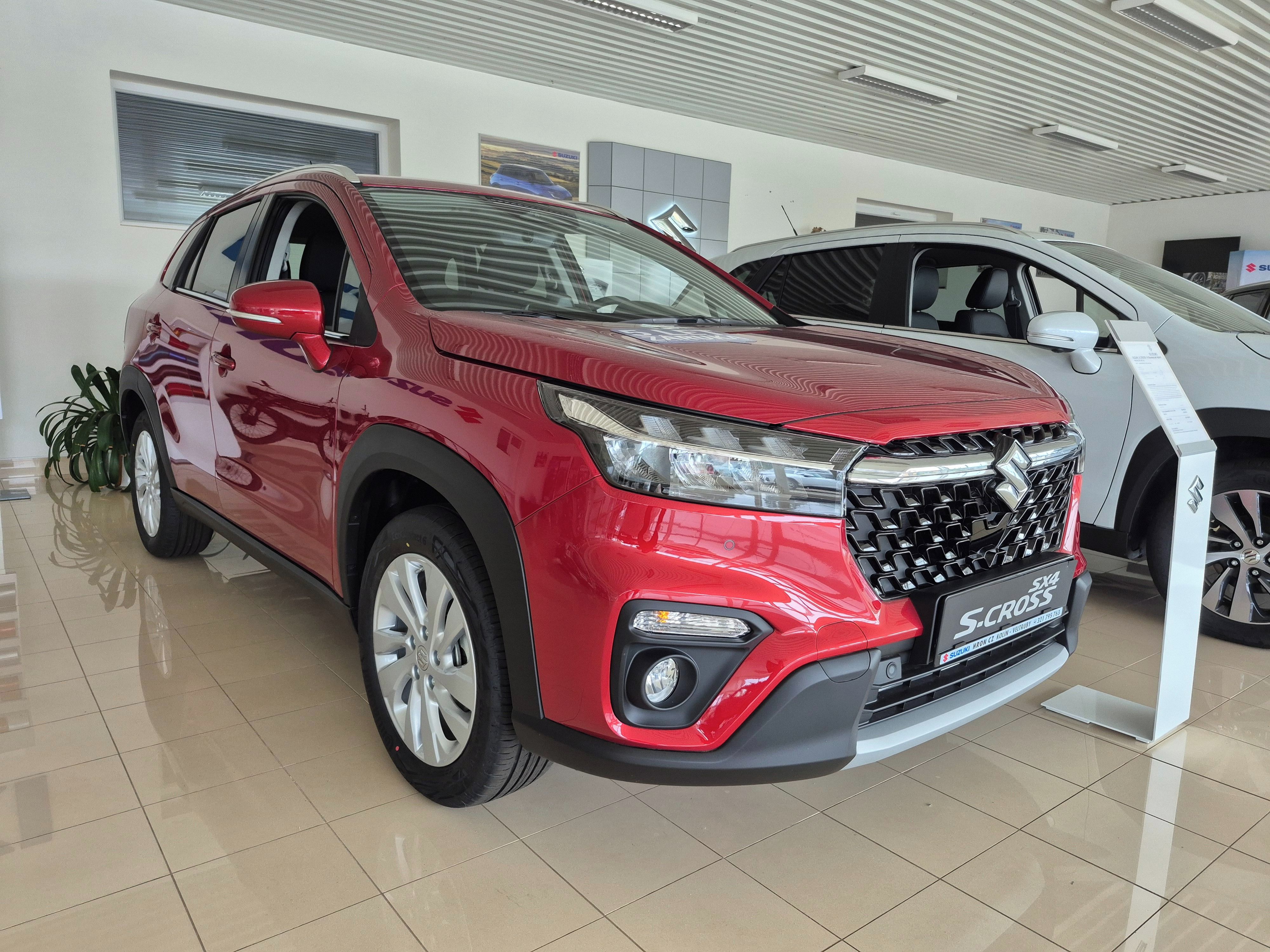 Suzuki S-Cross, 1,4 Premium 4x4 - fotka 4