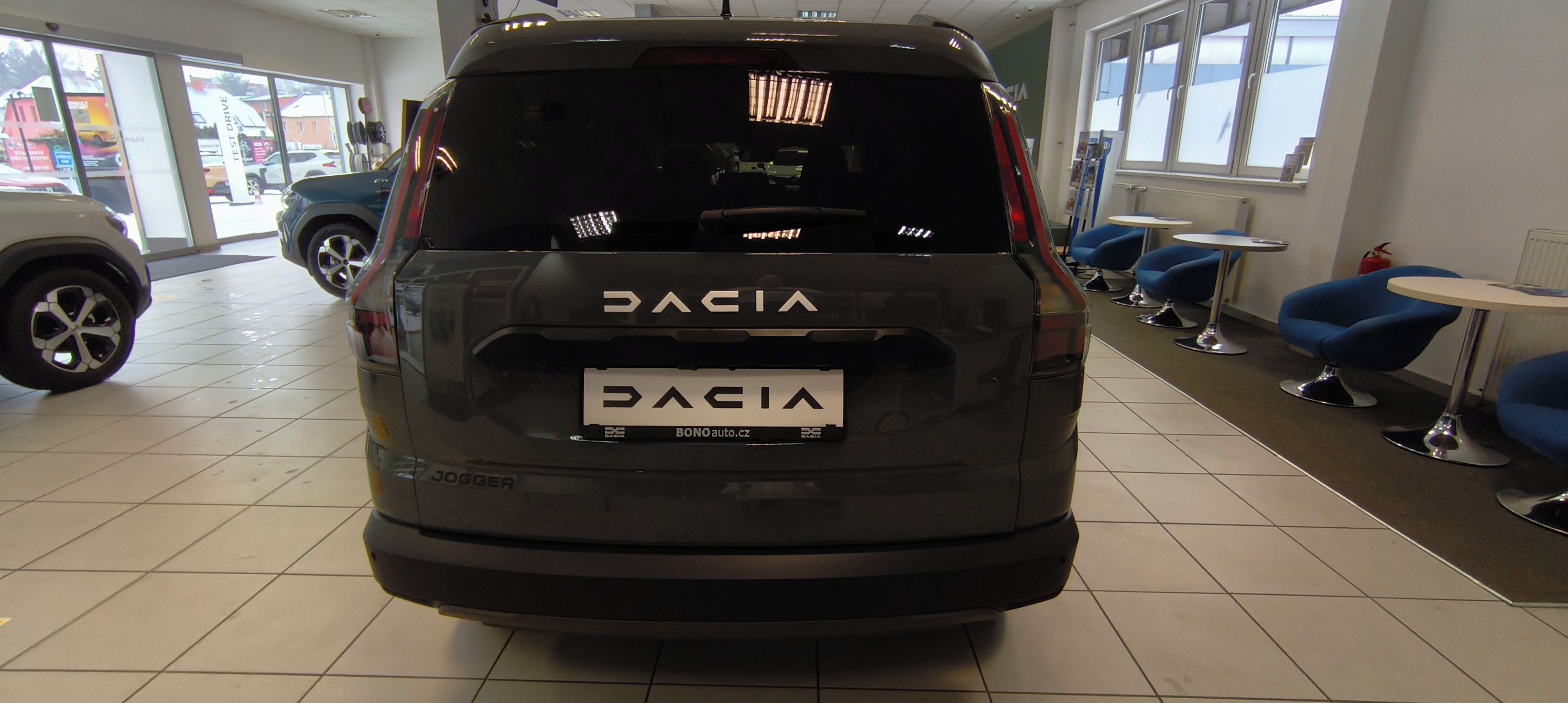 Dacia Jogger, 5 míst Tce 110 - skladový vůz - fotka 3