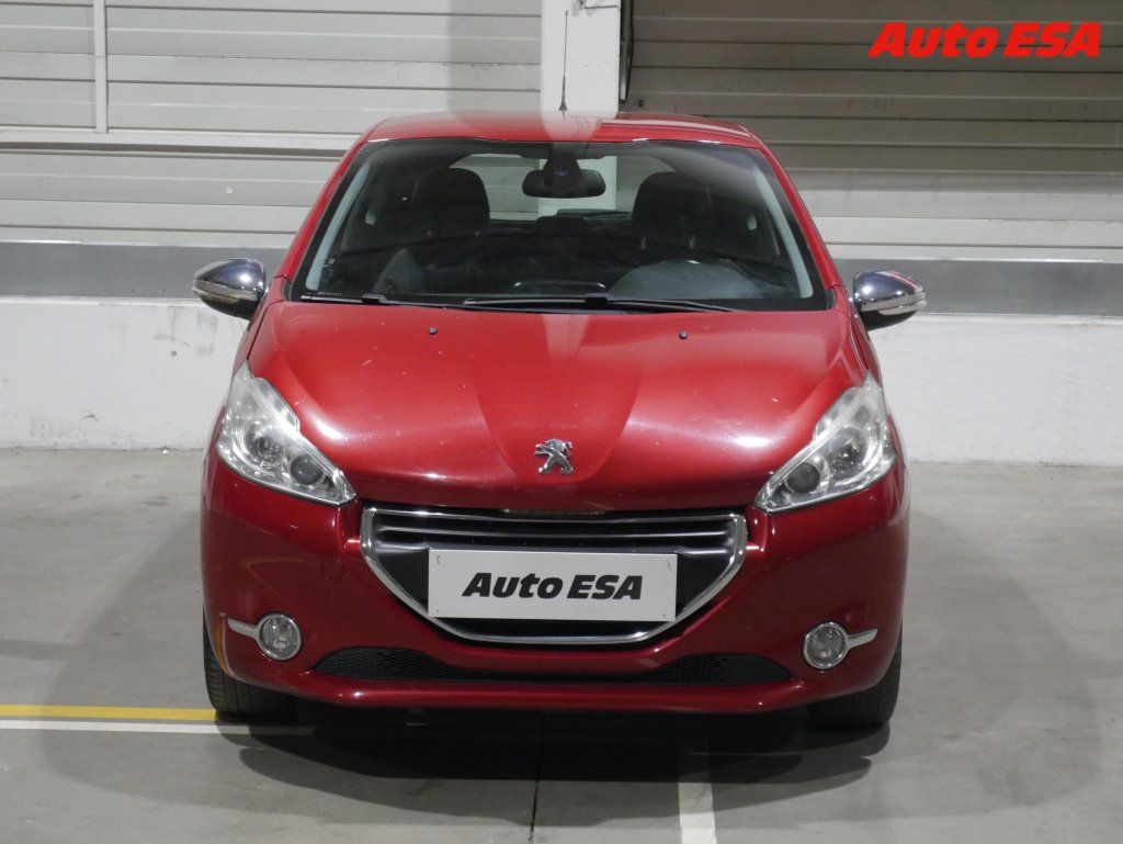 Peugeot 208, 1.6 VTi,Allure - fotka 2