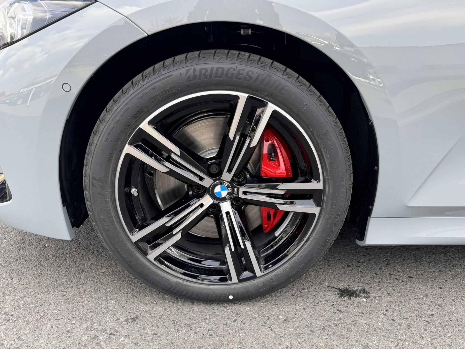 BMW Řada 3, 320d xDrive Touring - fotka 6