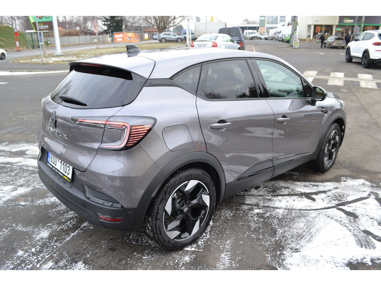 Renault Captur, techno mild hybrid 160 EDC - fotka 5