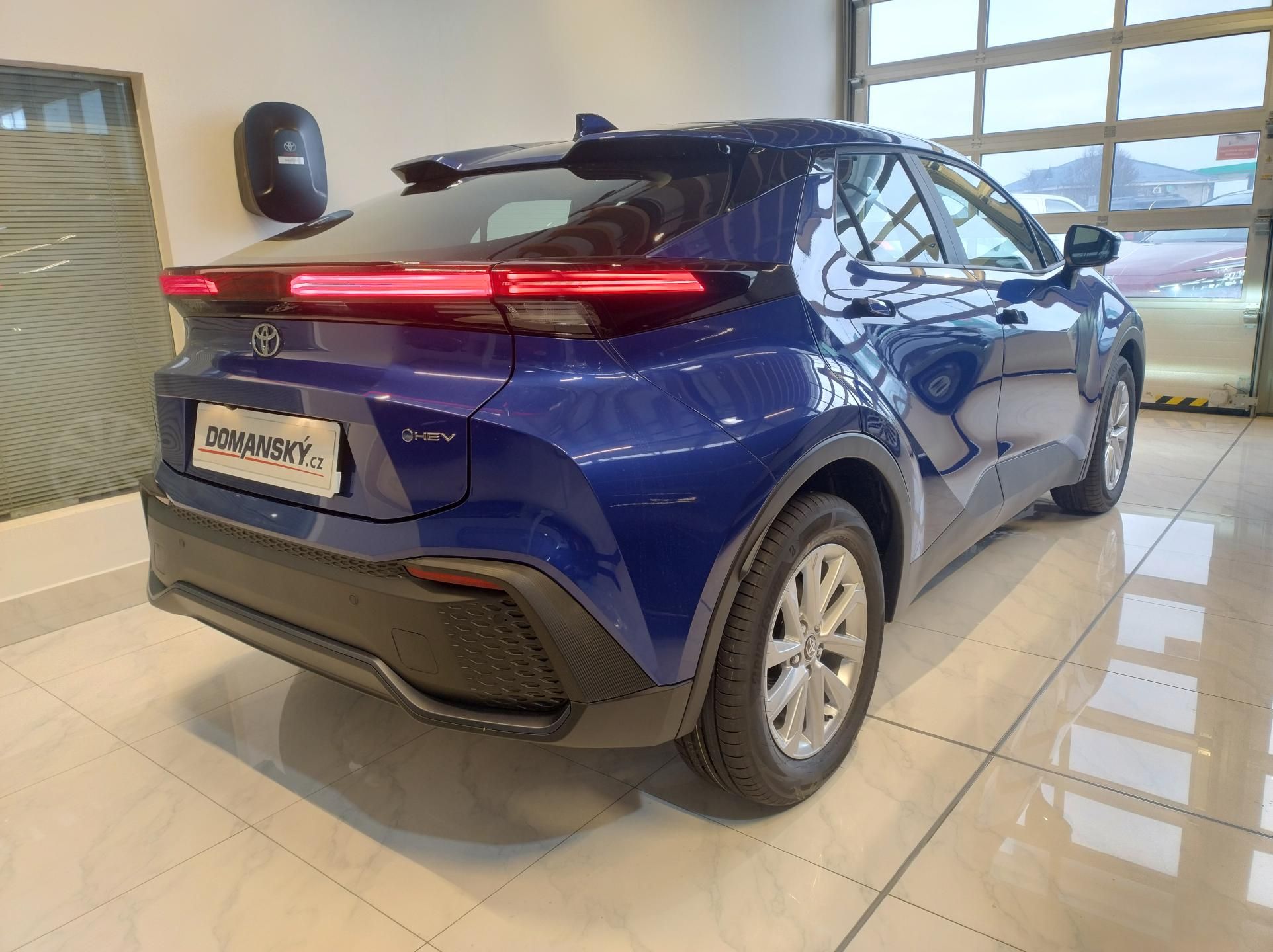 Toyota C-HR, 1.8 FHEV 2026 LIMITED EDITION+ - fotka 4